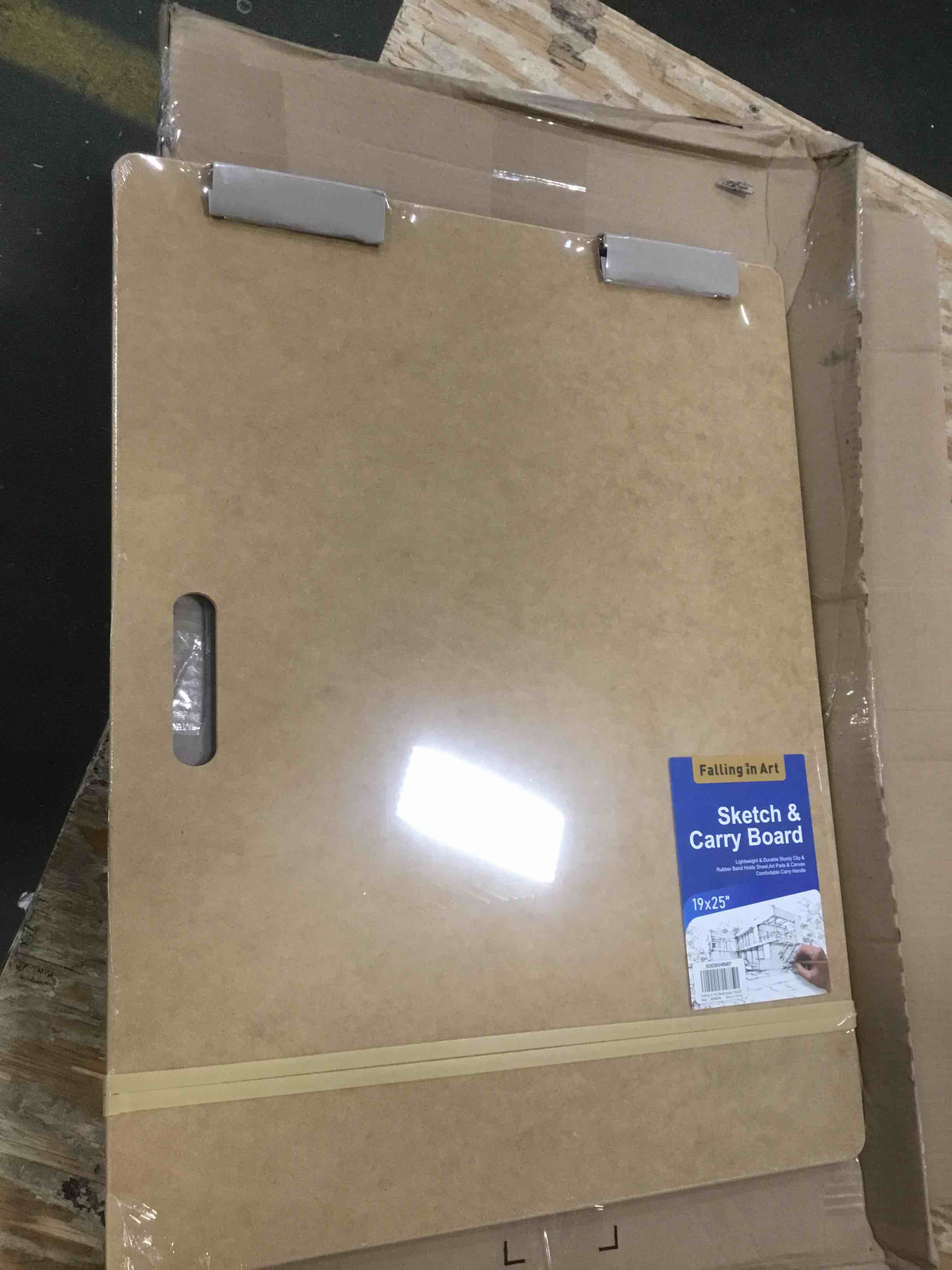 https://s3.amazonaws.com/lotting-images-prod/bidfta/RED6028146_1708110796508.jpeg
