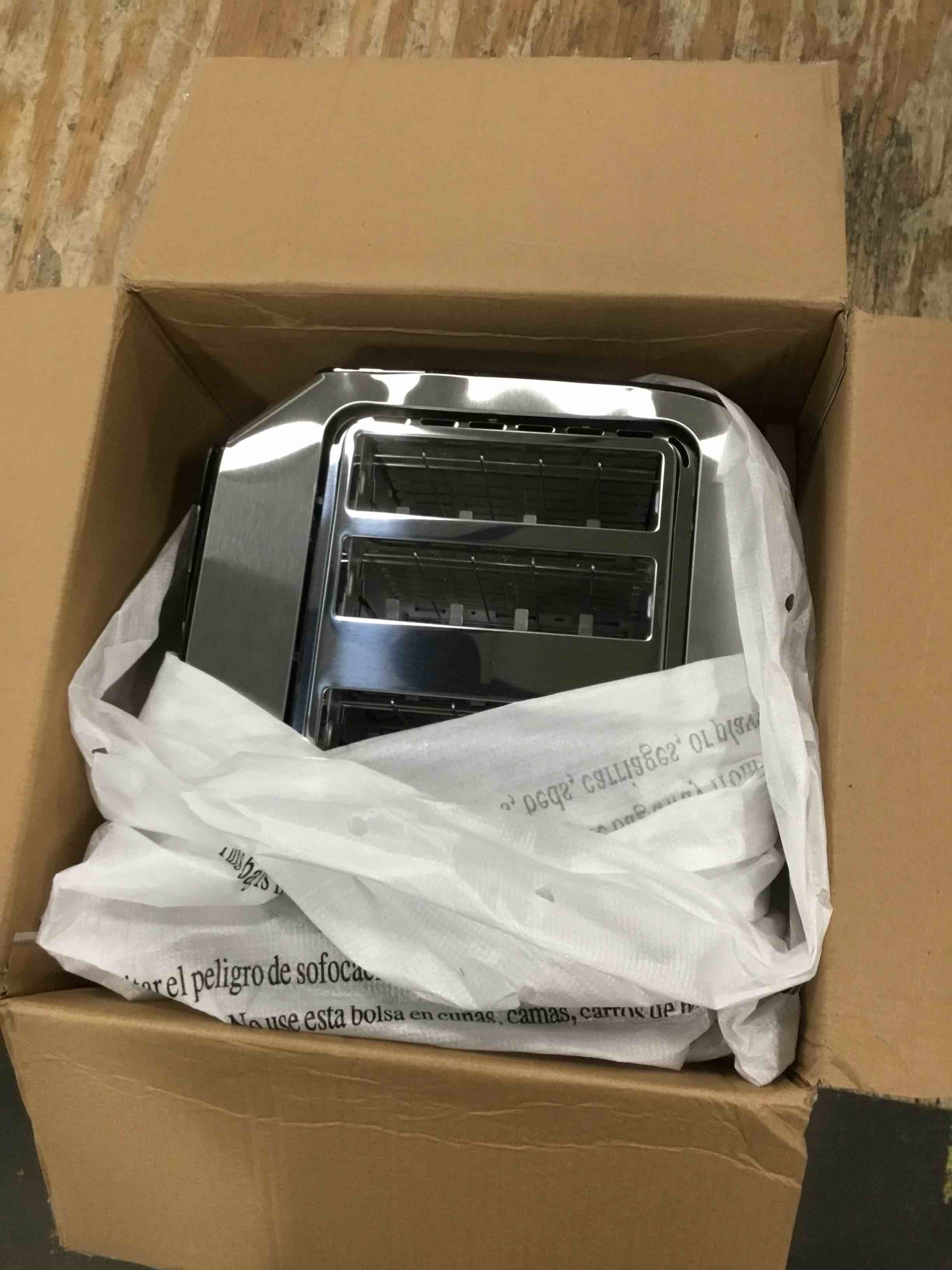 https://s3.amazonaws.com/lotting-images-prod/bidfta/RED6028150_1708111154419.jpeg