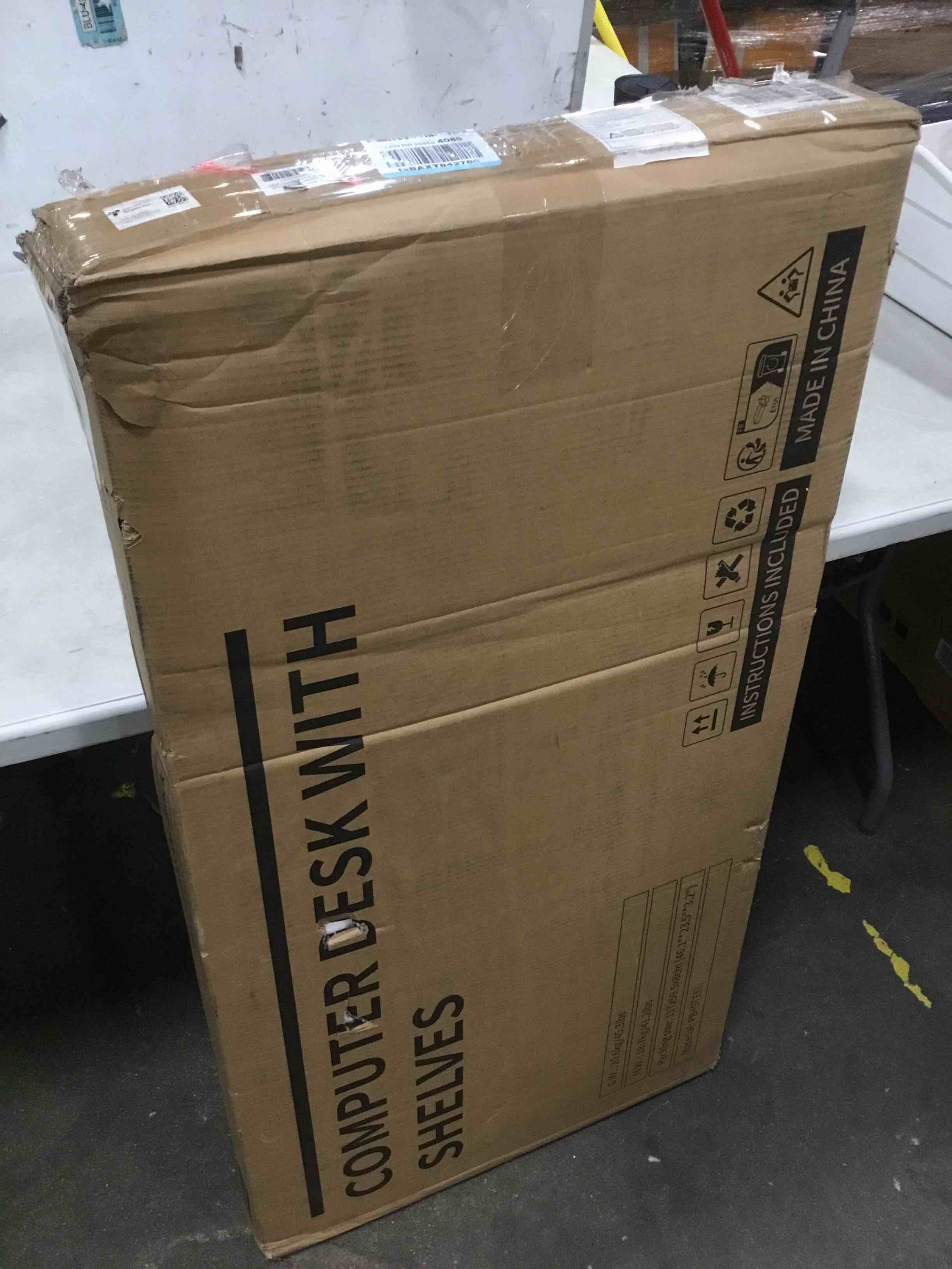 https://s3.amazonaws.com/lotting-images-prod/bidfta/RED6028212_1708346266903.jpeg