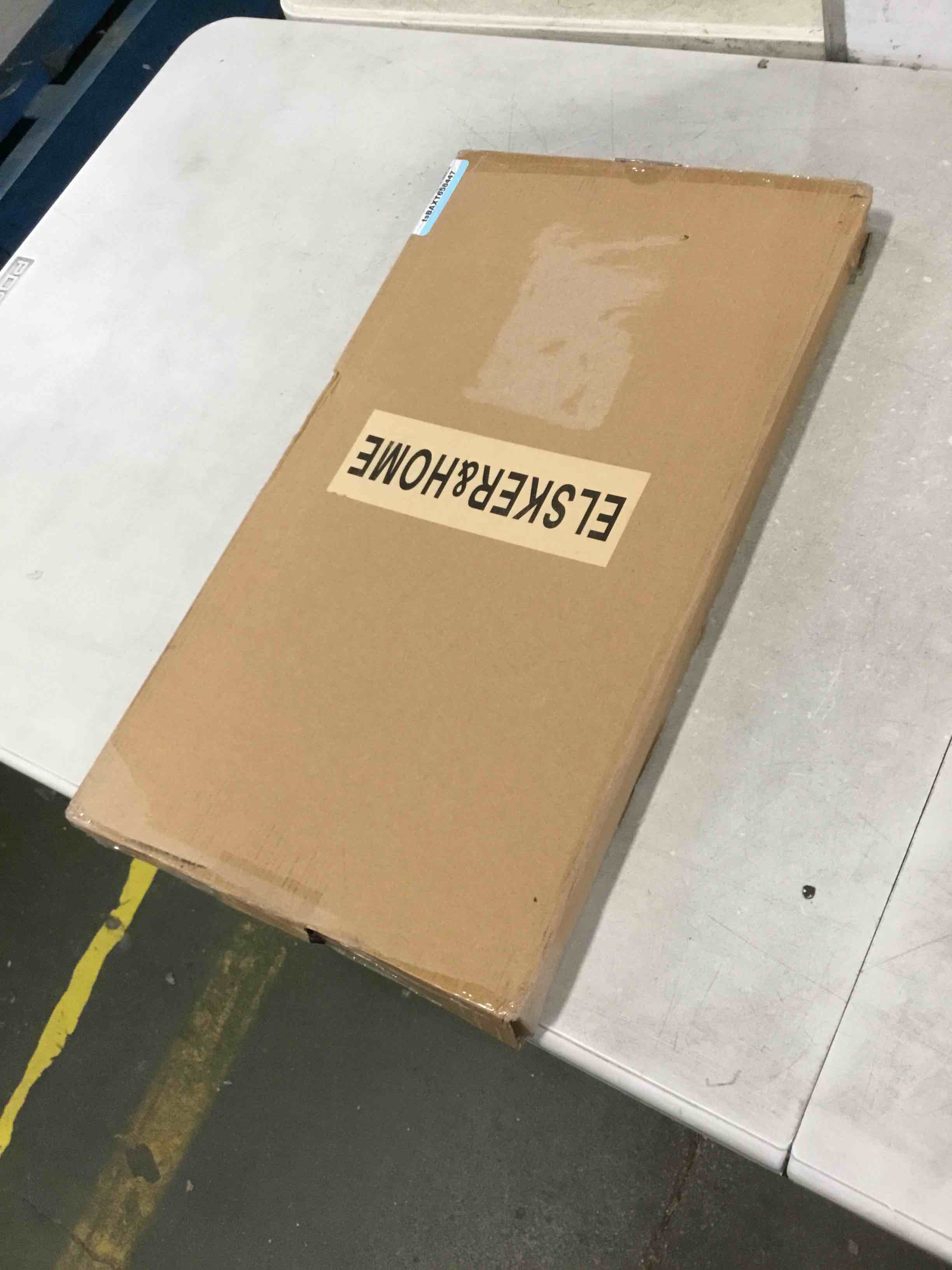 https://s3.amazonaws.com/lotting-images-prod/bidfta/RED6028377_1708370064975.jpeg