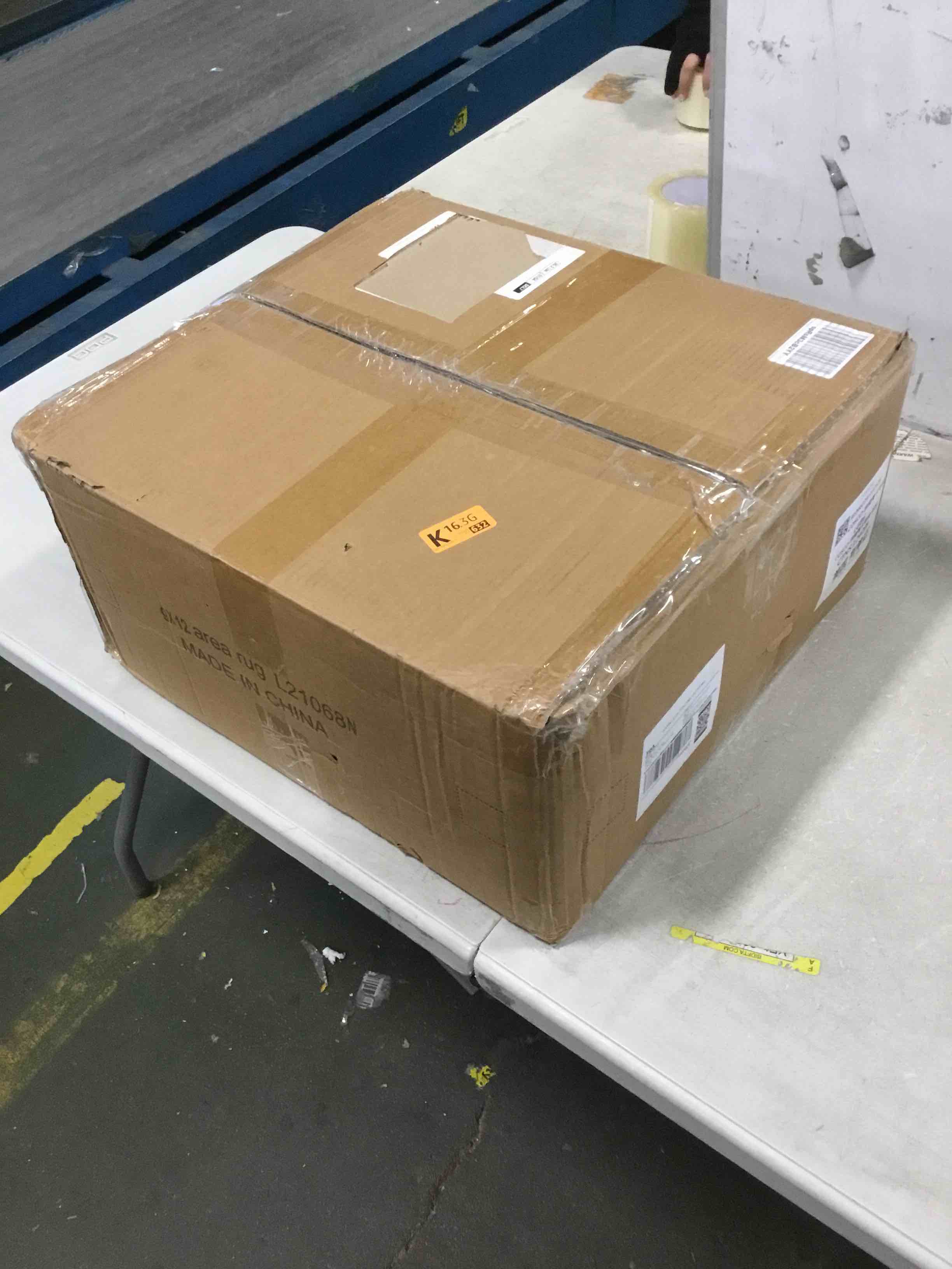 https://s3.amazonaws.com/lotting-images-prod/bidfta/RED6028415_1708375507189.jpeg