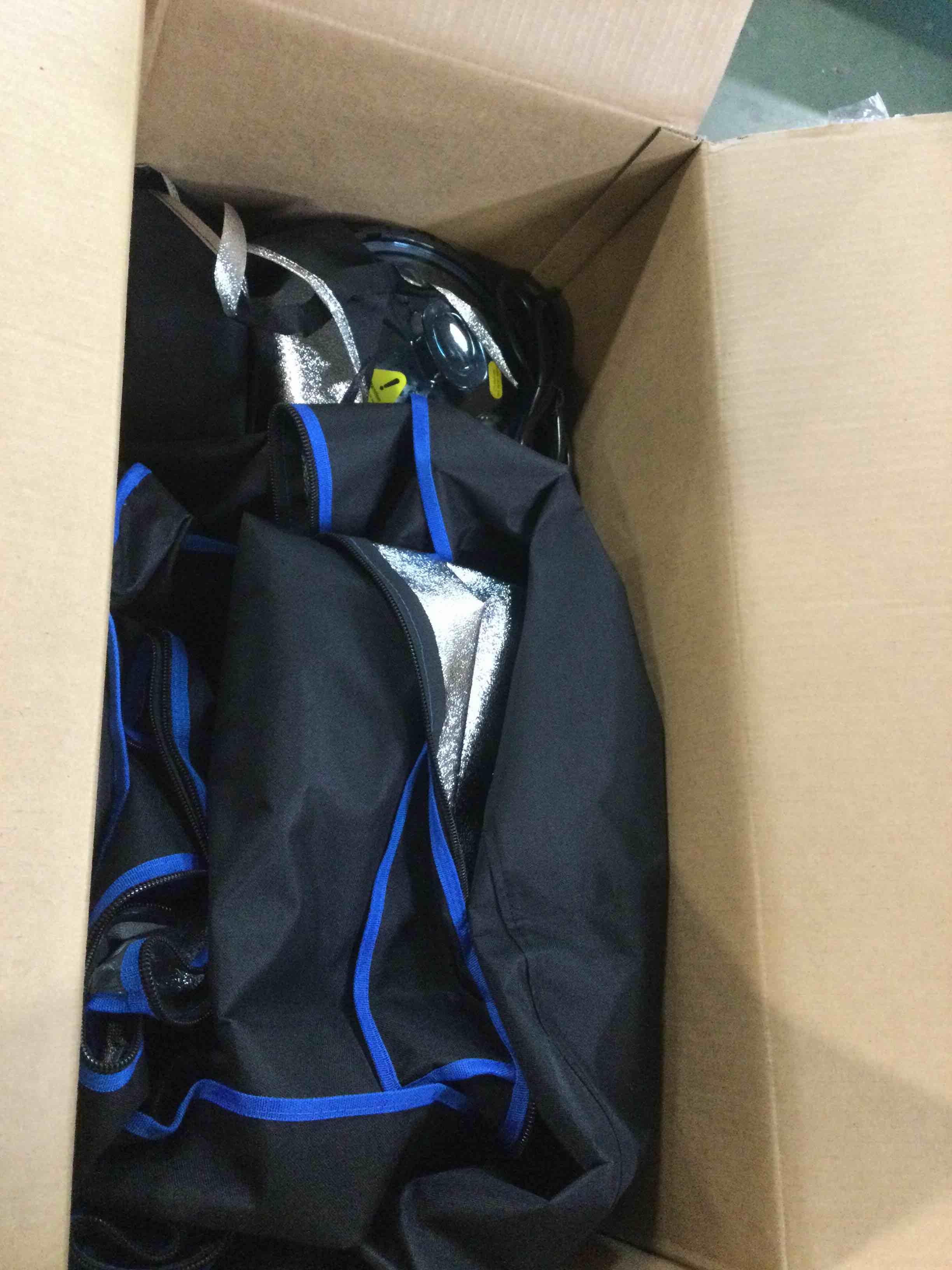 https://s3.amazonaws.com/lotting-images-prod/bidfta/RED6029268_1708446075756.jpeg