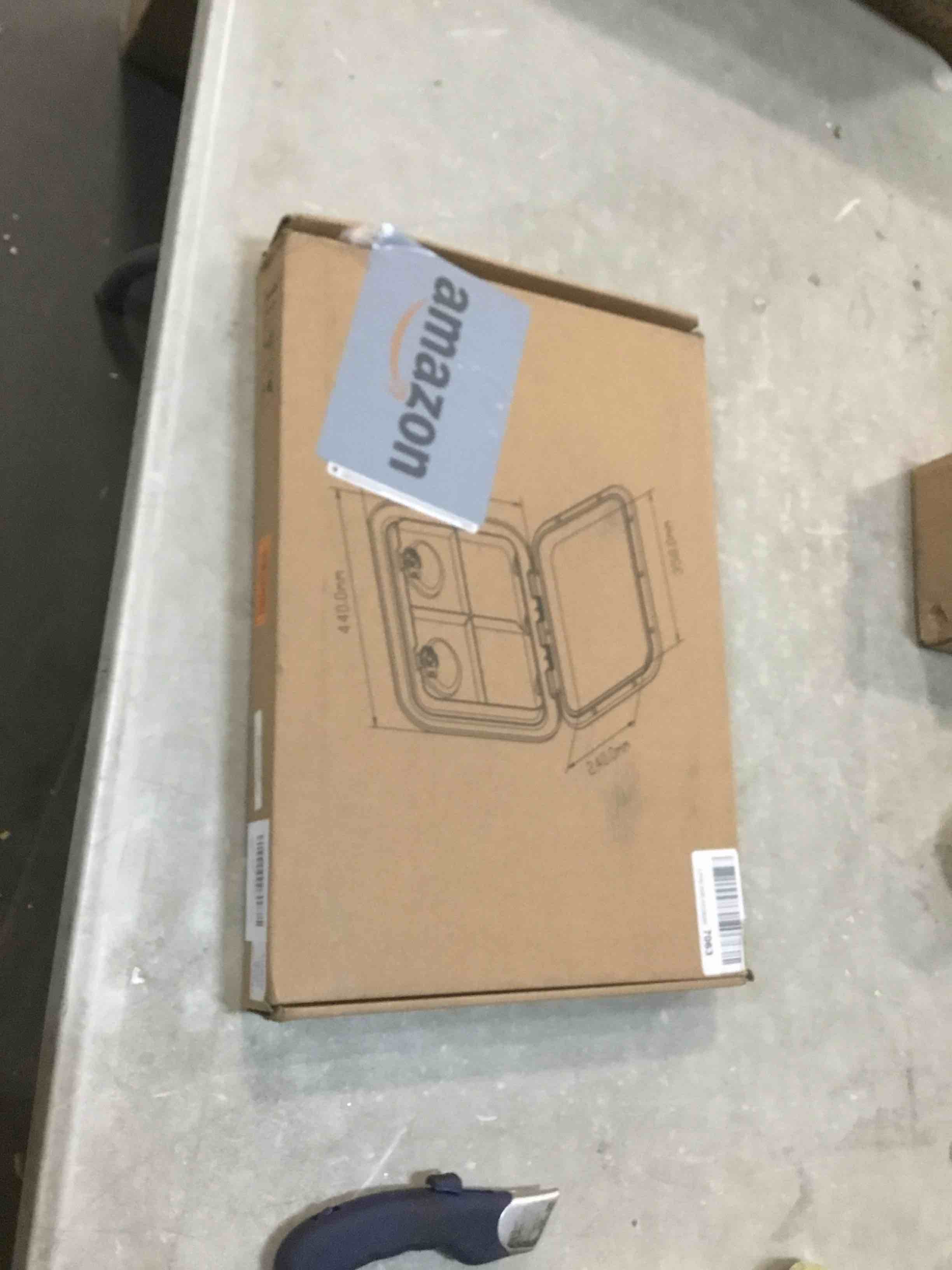 https://s3.amazonaws.com/lotting-images-prod/bidfta/RED6029414_1708950638197.jpeg