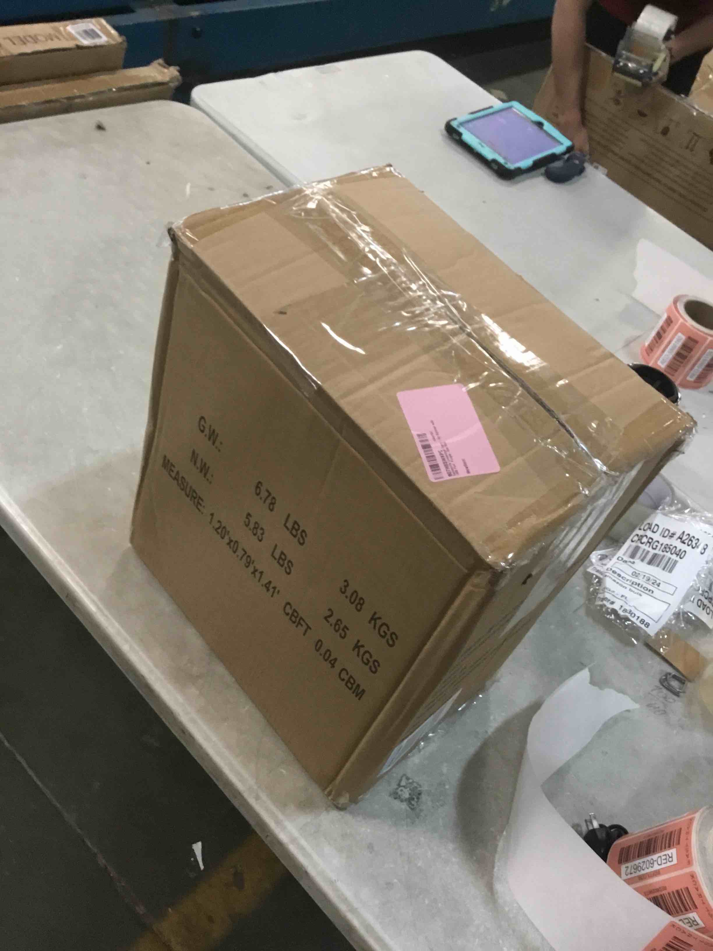 https://s3.amazonaws.com/lotting-images-prod/bidfta/RED6029666_1708979406355.jpeg