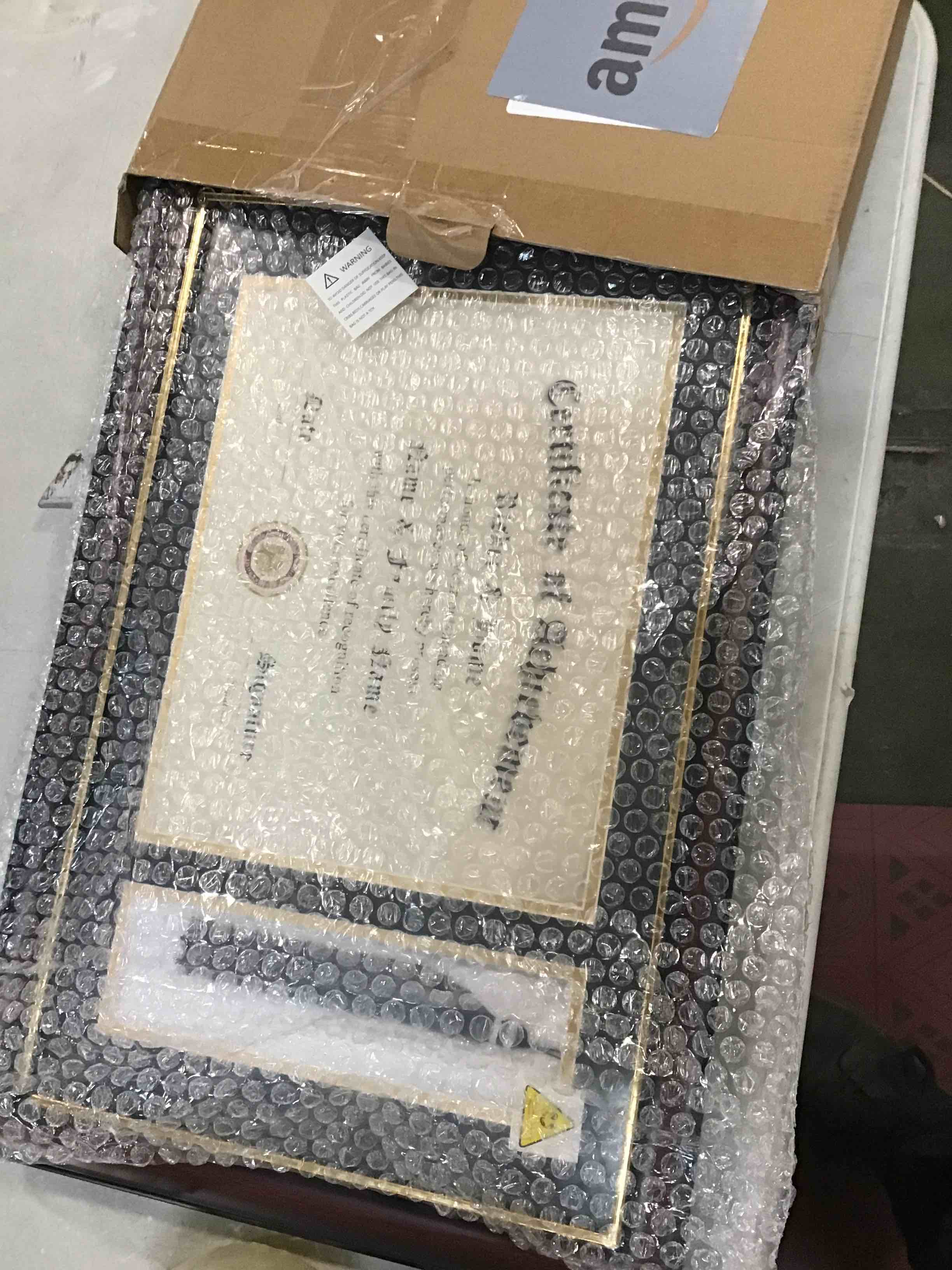 https://s3.amazonaws.com/lotting-images-prod/bidfta/RED6029737_1709038435699.jpeg
