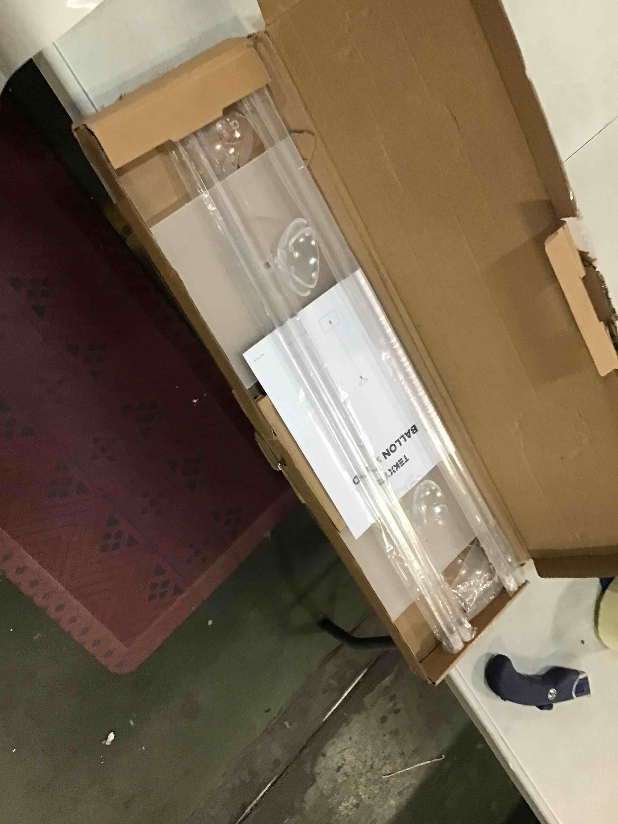 https://s3.amazonaws.com/lotting-images-prod/bidfta/RED6029753_1709039941158.jpeg