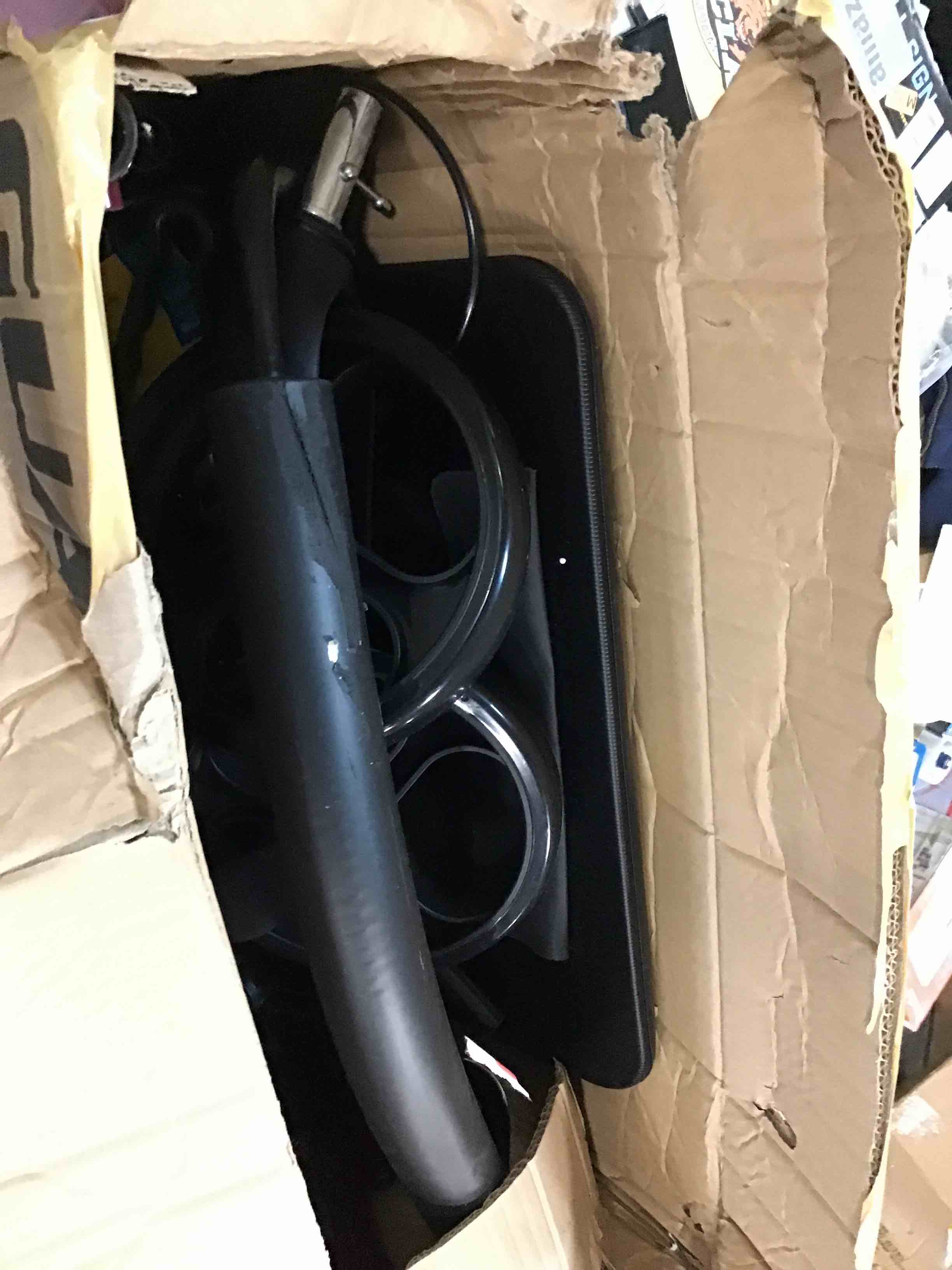 https://s3.amazonaws.com/lotting-images-prod/bidfta/RED6029791_1709042663887.jpeg