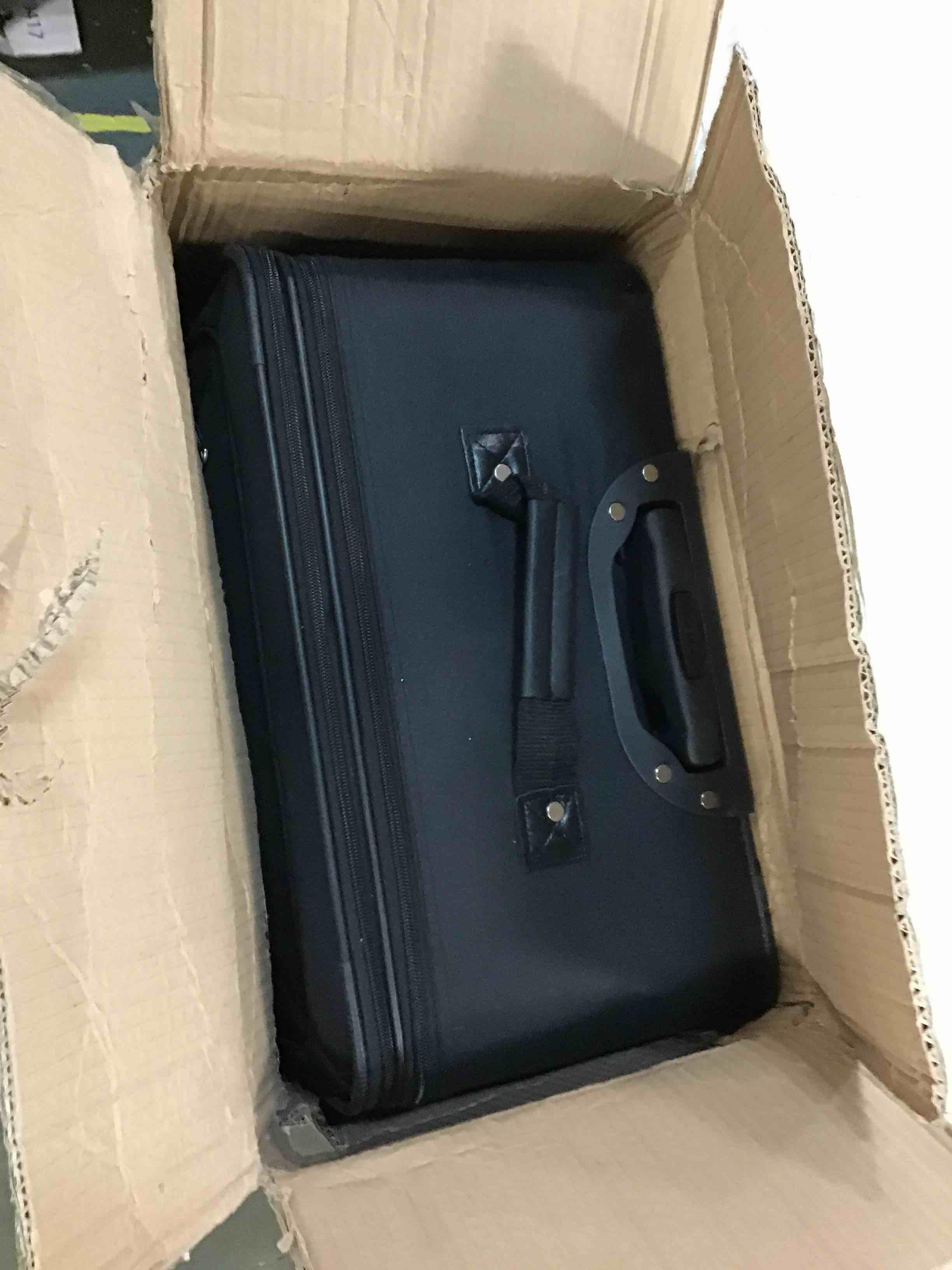 https://s3.amazonaws.com/lotting-images-prod/bidfta/RED6030001_1709063549494.jpeg