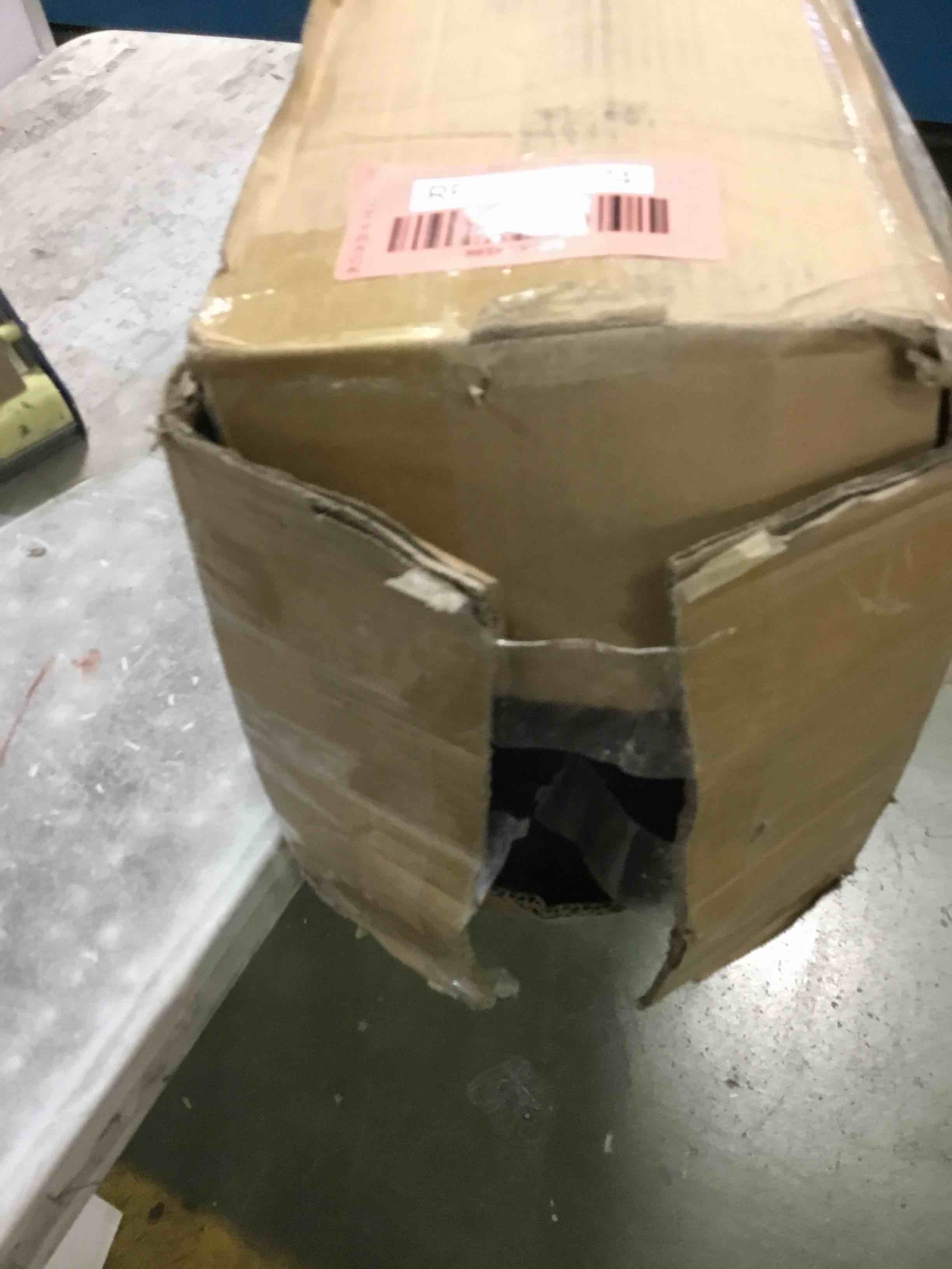 https://s3.amazonaws.com/lotting-images-prod/bidfta/RED6030074_1709125072962.jpeg