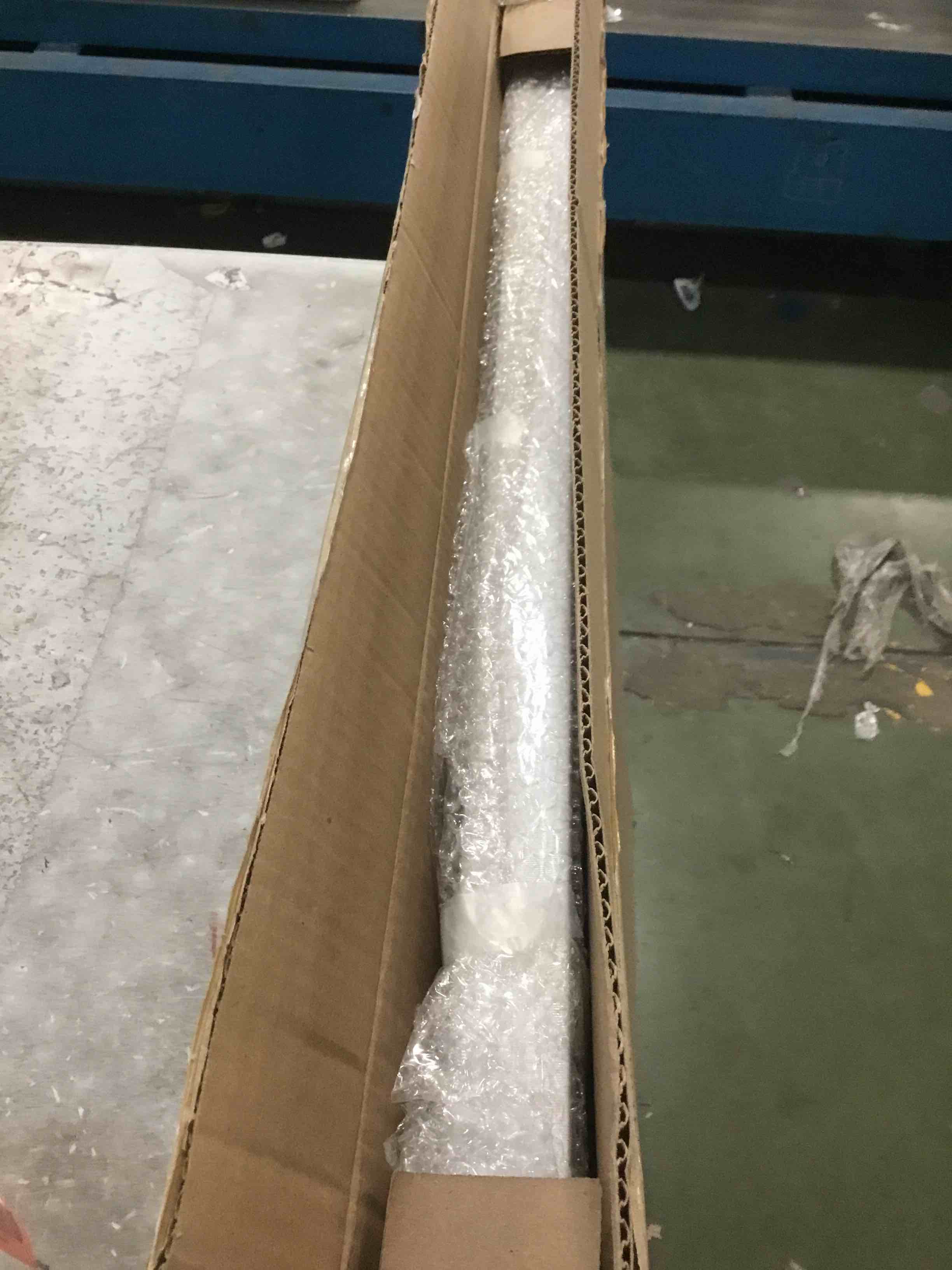https://s3.amazonaws.com/lotting-images-prod/bidfta/RED6030240_1709148680586.jpeg
