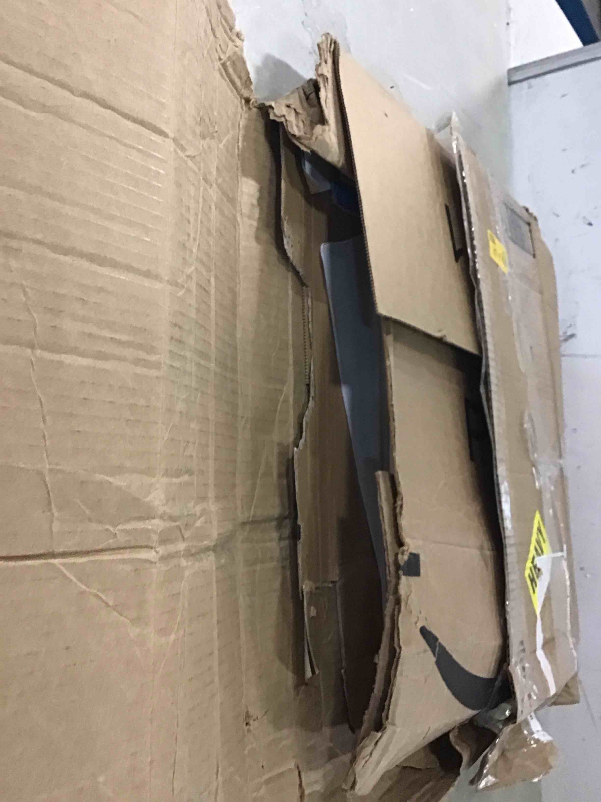 https://s3.amazonaws.com/lotting-images-prod/bidfta/RED6030292_1709209321486.jpeg