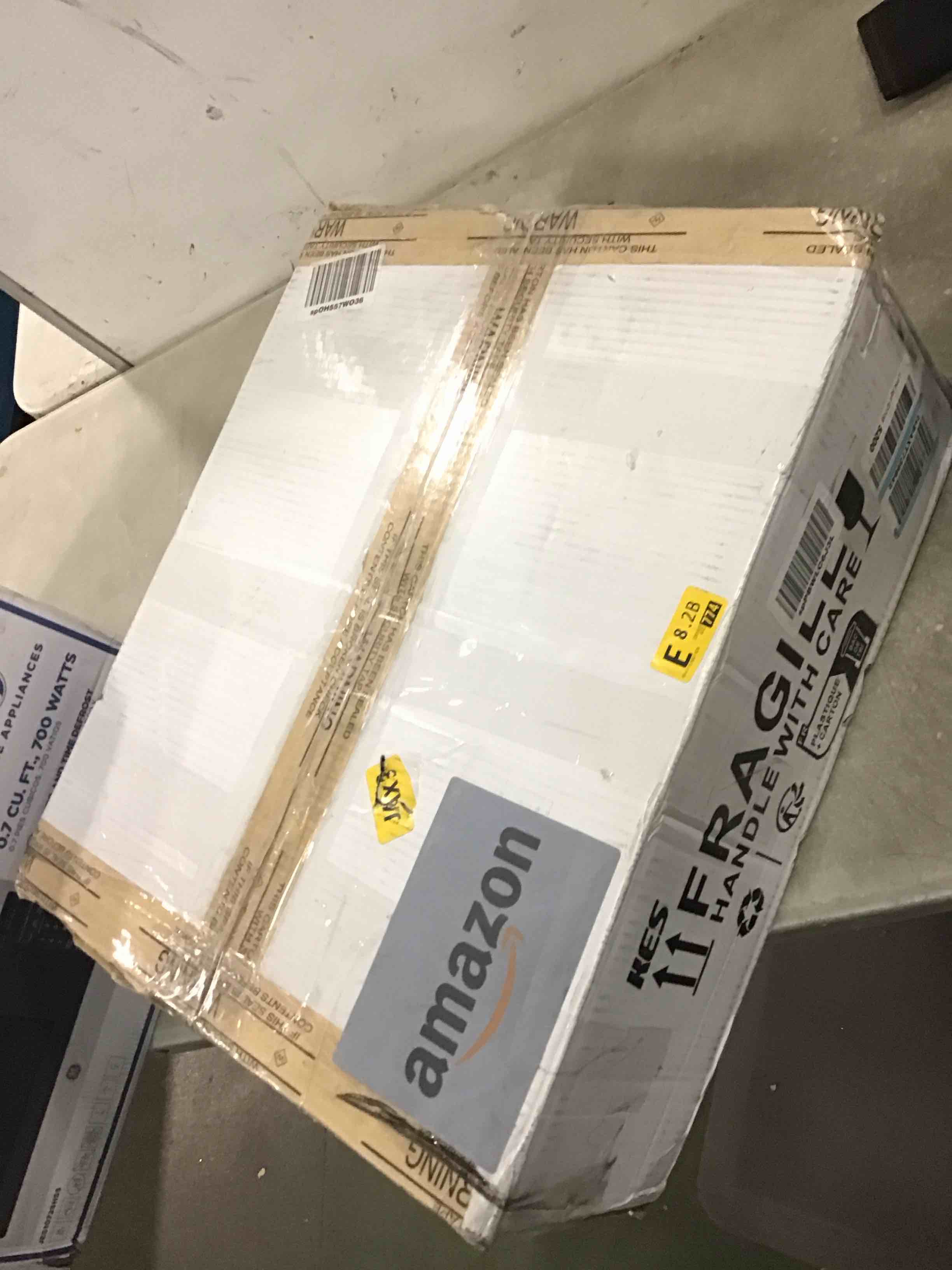 https://s3.amazonaws.com/lotting-images-prod/bidfta/RED6030296_1709209888001.jpeg