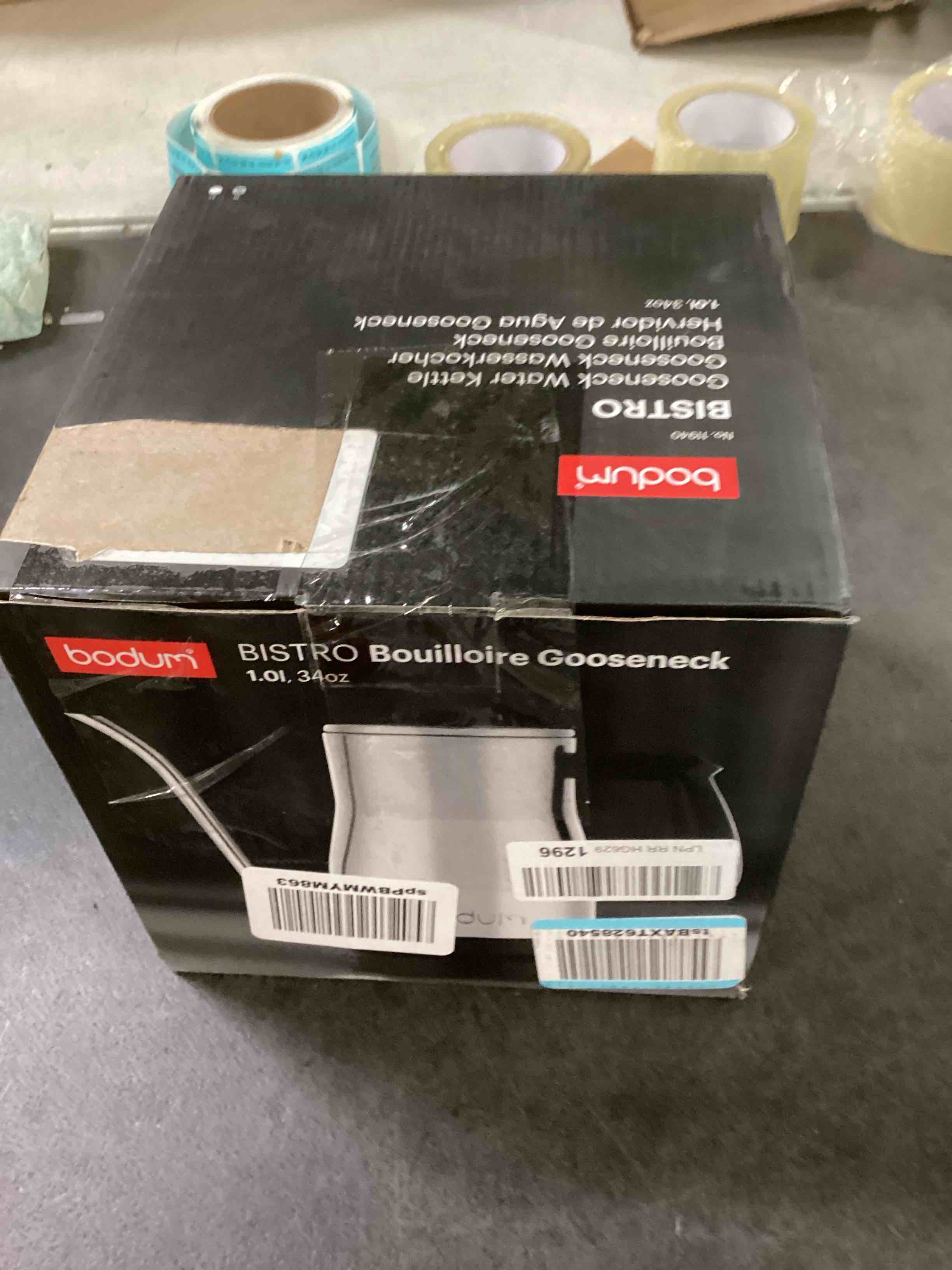 https://s3.amazonaws.com/lotting-images-prod/bidfta/RED6030888_1707924816112.jpeg