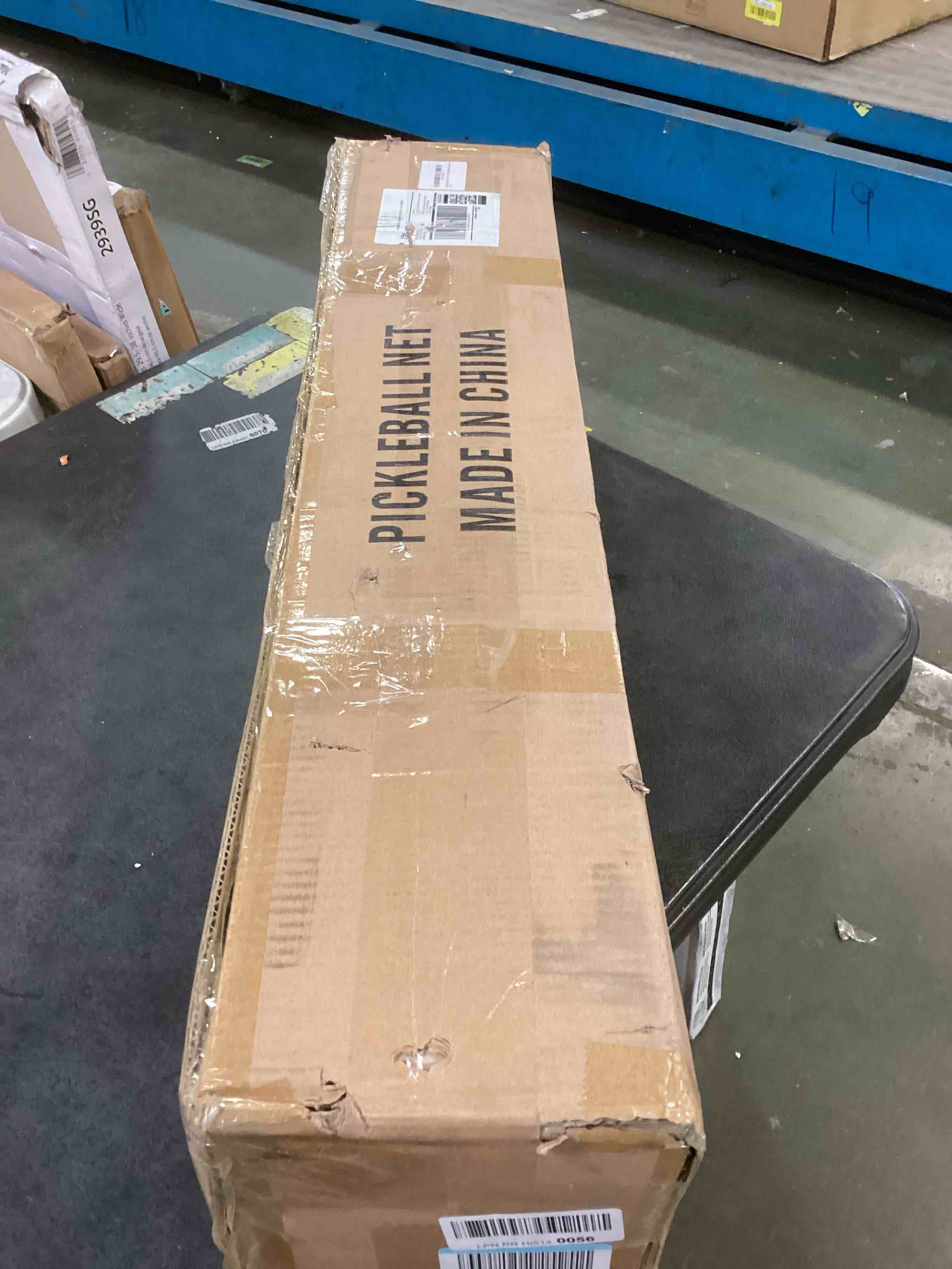 https://s3.amazonaws.com/lotting-images-prod/bidfta/RED6030951_1707931044909.jpeg