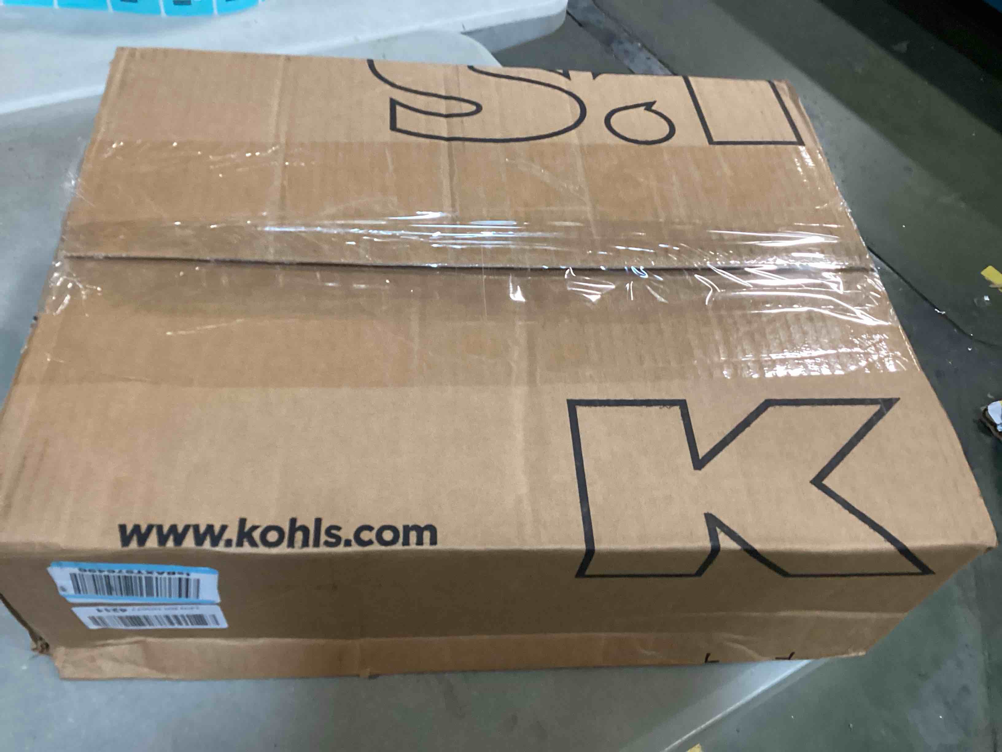 https://s3.amazonaws.com/lotting-images-prod/bidfta/RED6031575_1708176685729.jpeg
