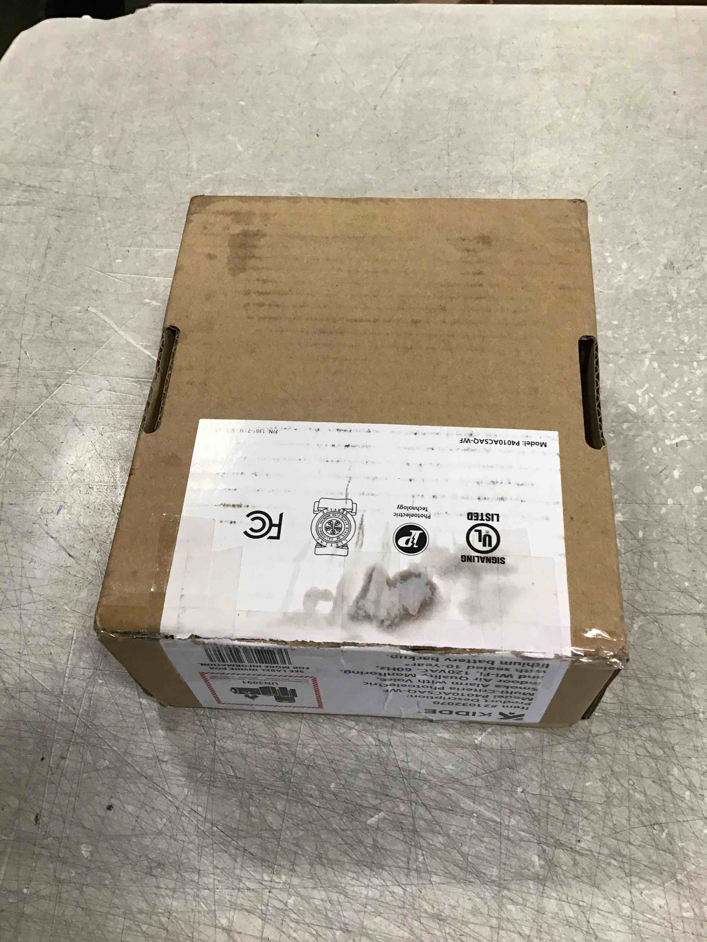 https://s3.amazonaws.com/lotting-images-prod/bidfta/RED6033014_1714998333845.jpeg