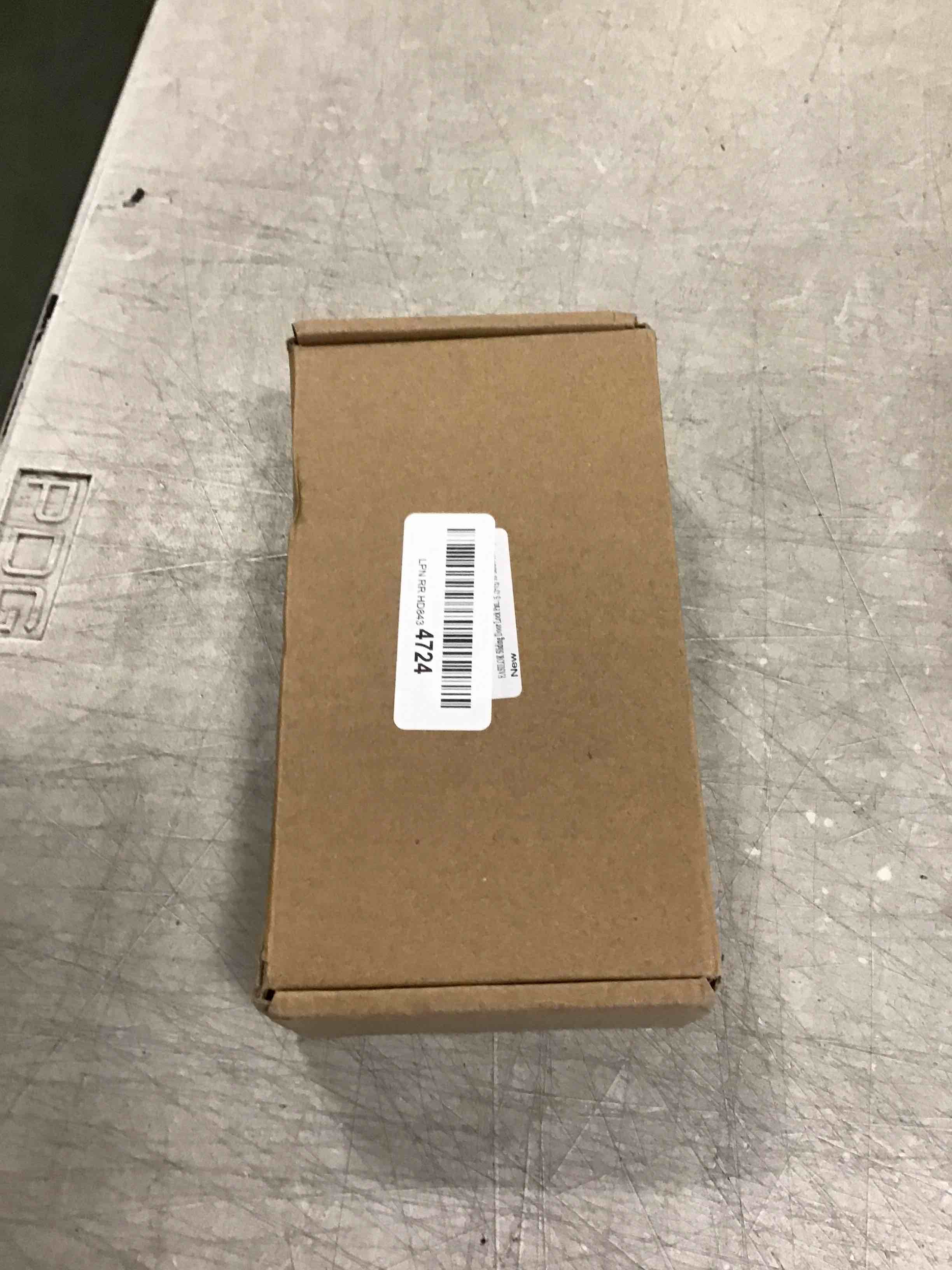 https://s3.amazonaws.com/lotting-images-prod/bidfta/RED6033031_1714999206699.jpeg