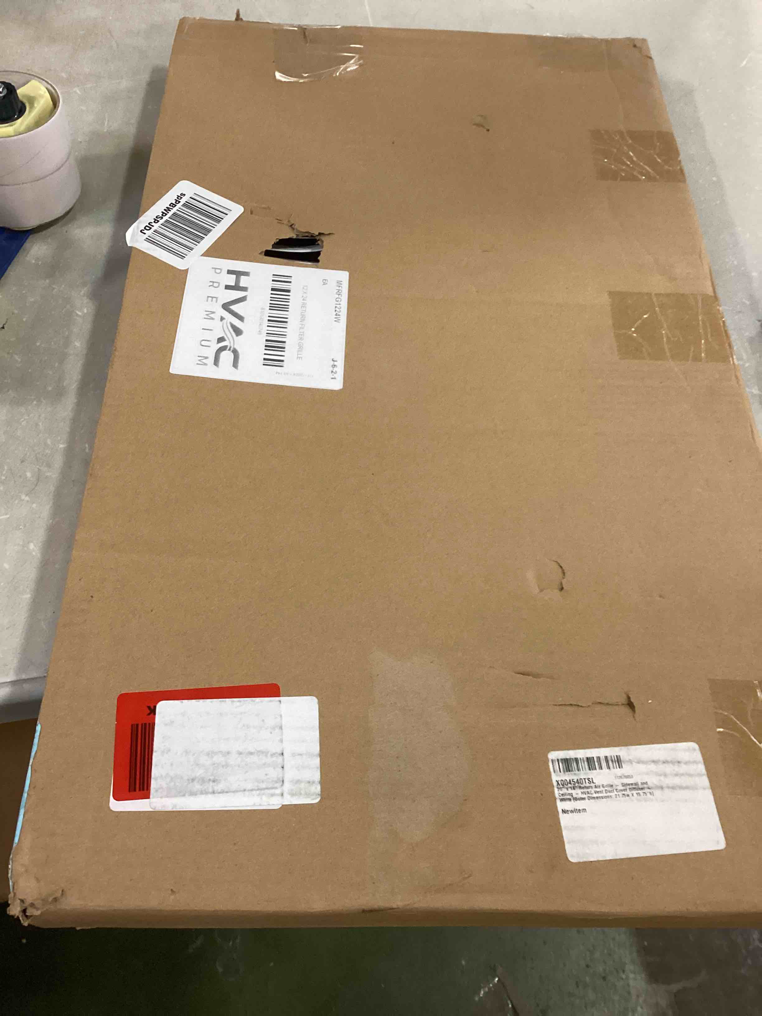 https://s3.amazonaws.com/lotting-images-prod/bidfta/RED6033734_1714760982956.jpeg