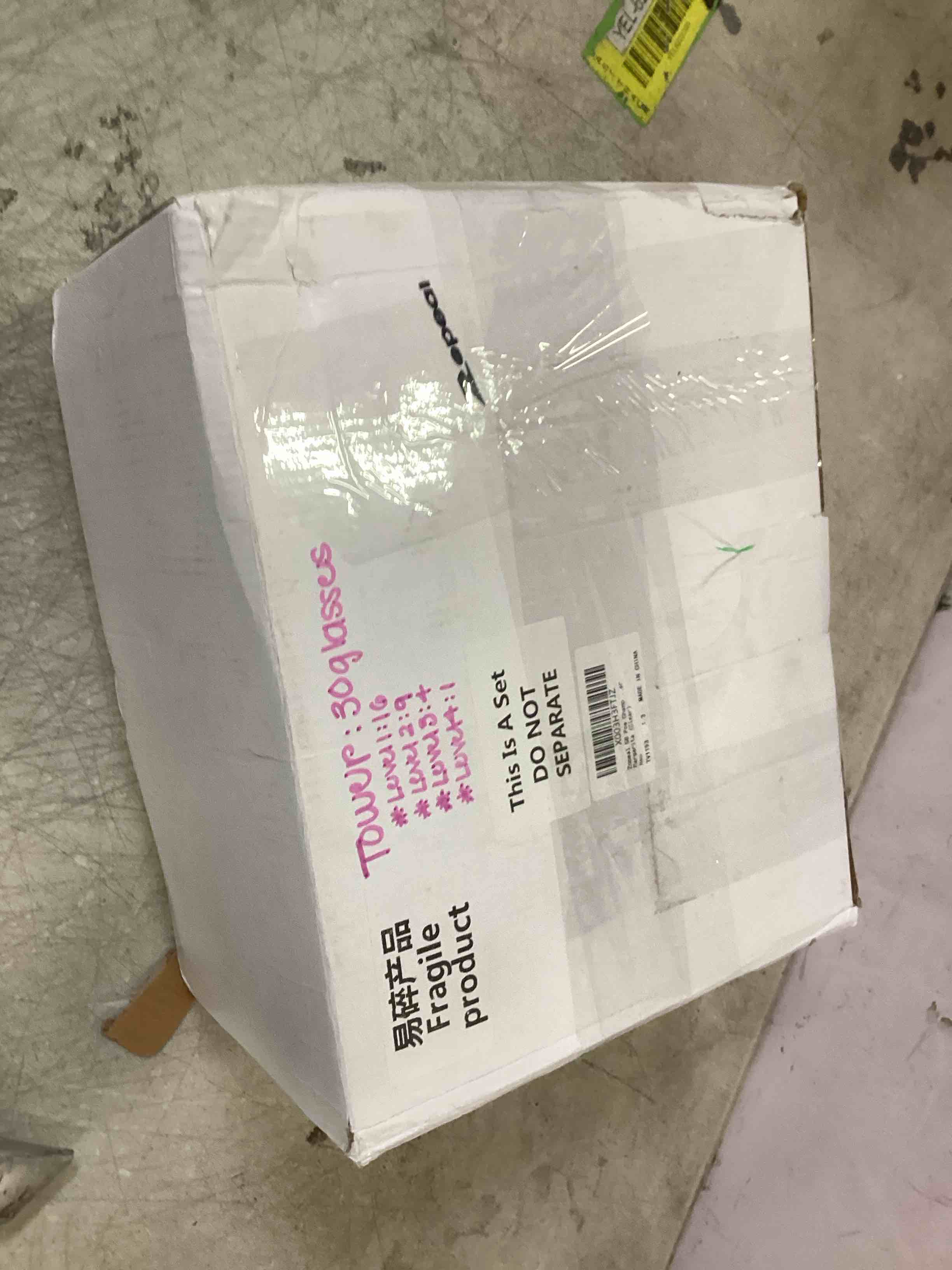 https://s3.amazonaws.com/lotting-images-prod/bidfta/RED6034243_1715872822738.jpeg