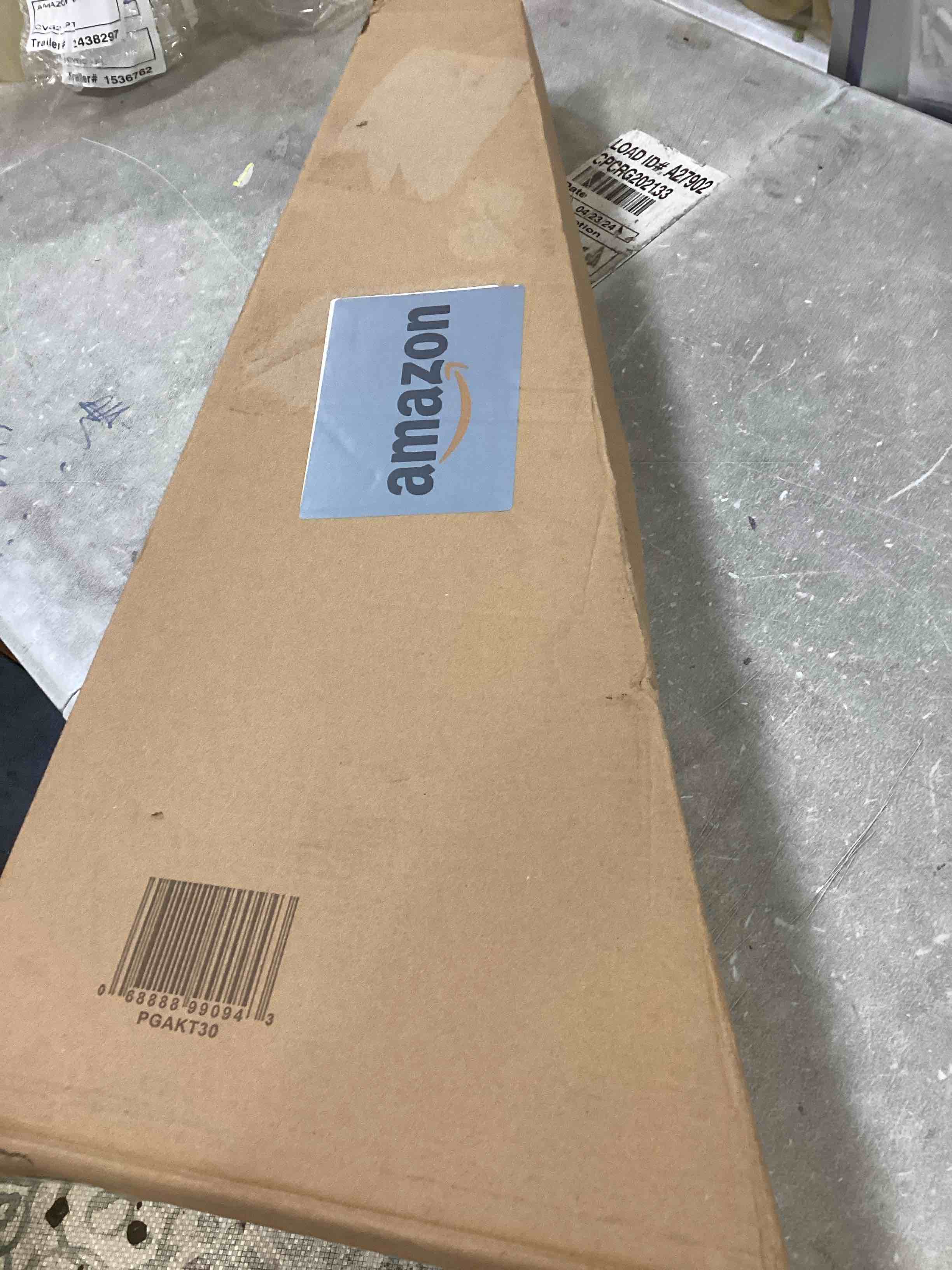 https://s3.amazonaws.com/lotting-images-prod/bidfta/RED6034459_1716040259030.jpeg