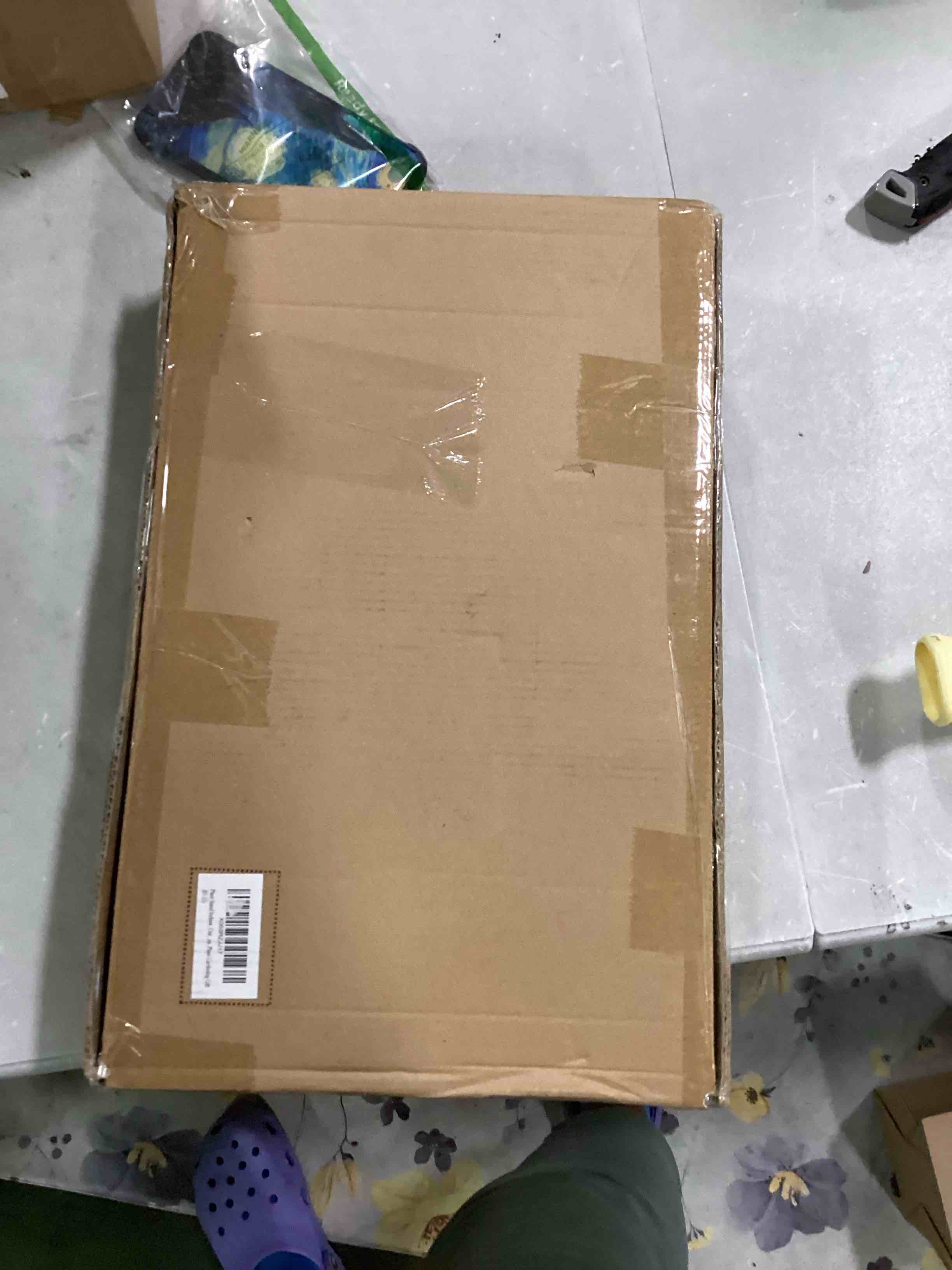 https://s3.amazonaws.com/lotting-images-prod/bidfta/RED6035125_1714676841439.jpeg