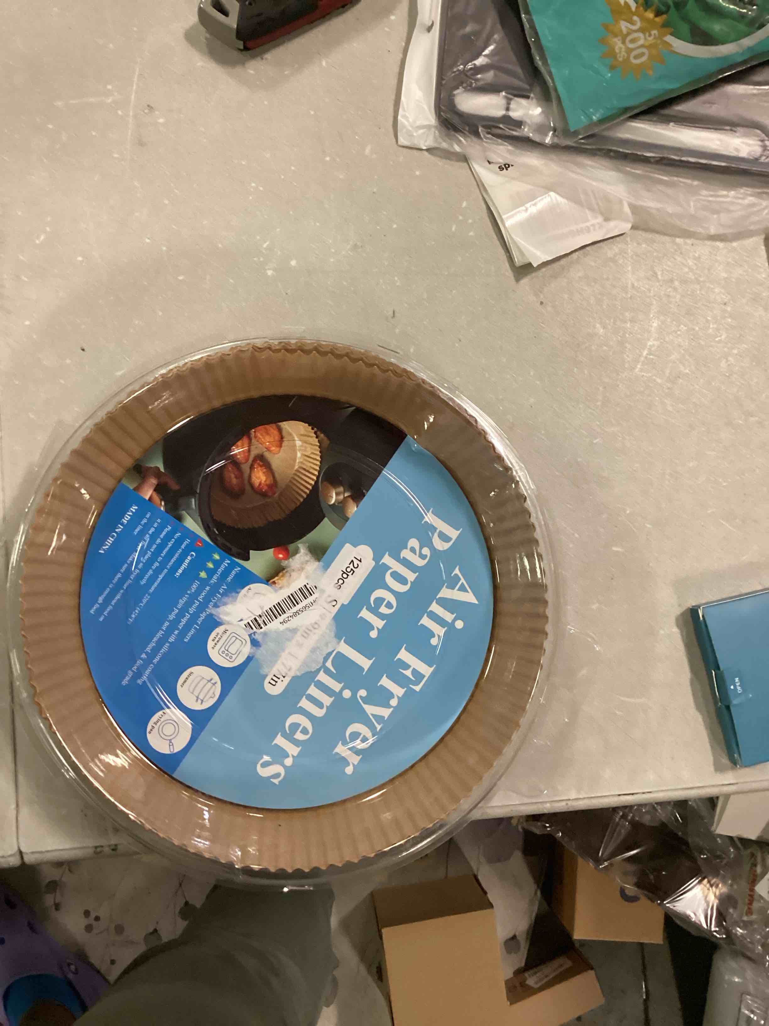 https://s3.amazonaws.com/lotting-images-prod/bidfta/RED6035130_1714677057582.jpeg