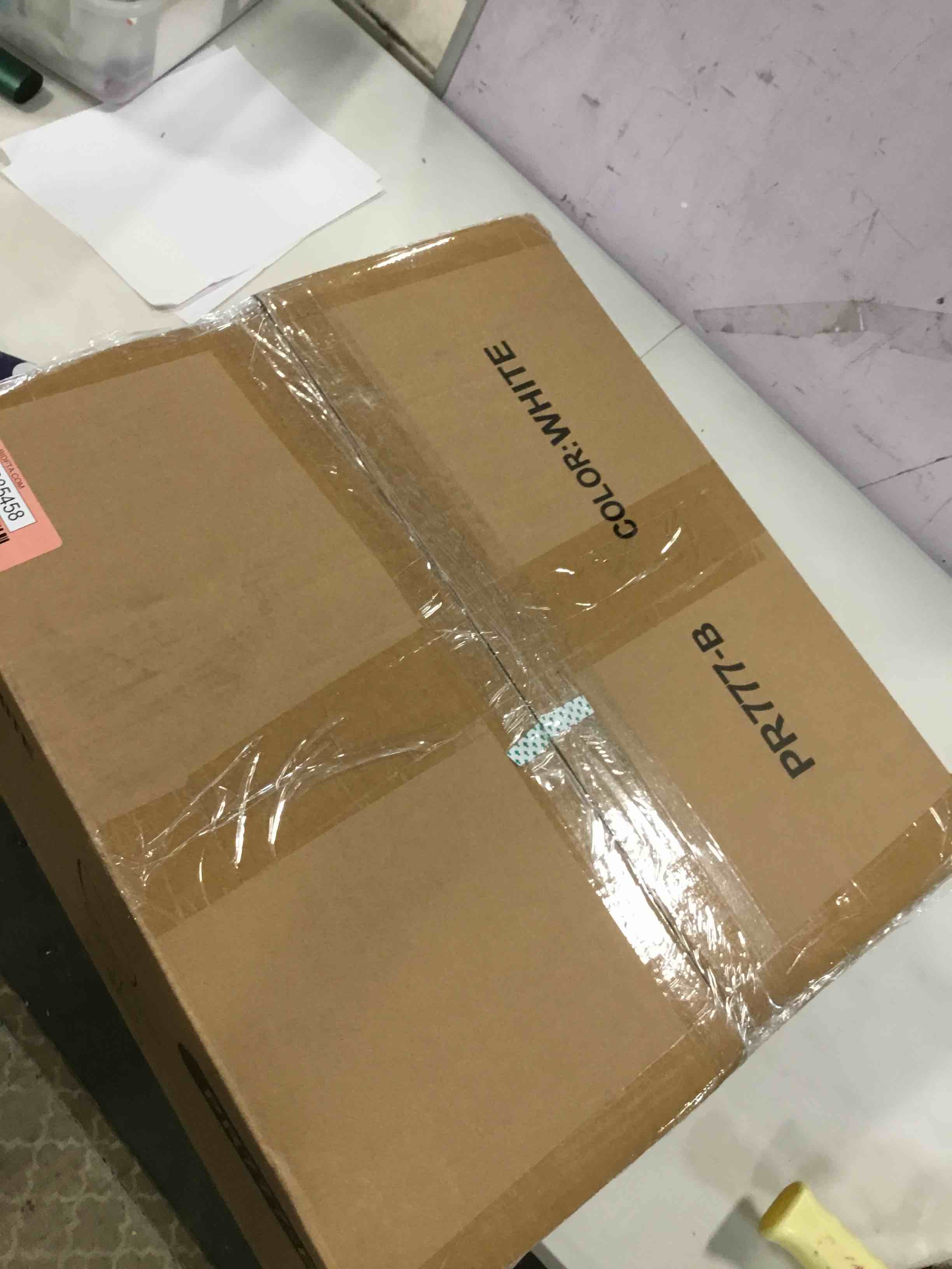 https://s3.amazonaws.com/lotting-images-prod/bidfta/RED6035458_1715020682119.jpeg