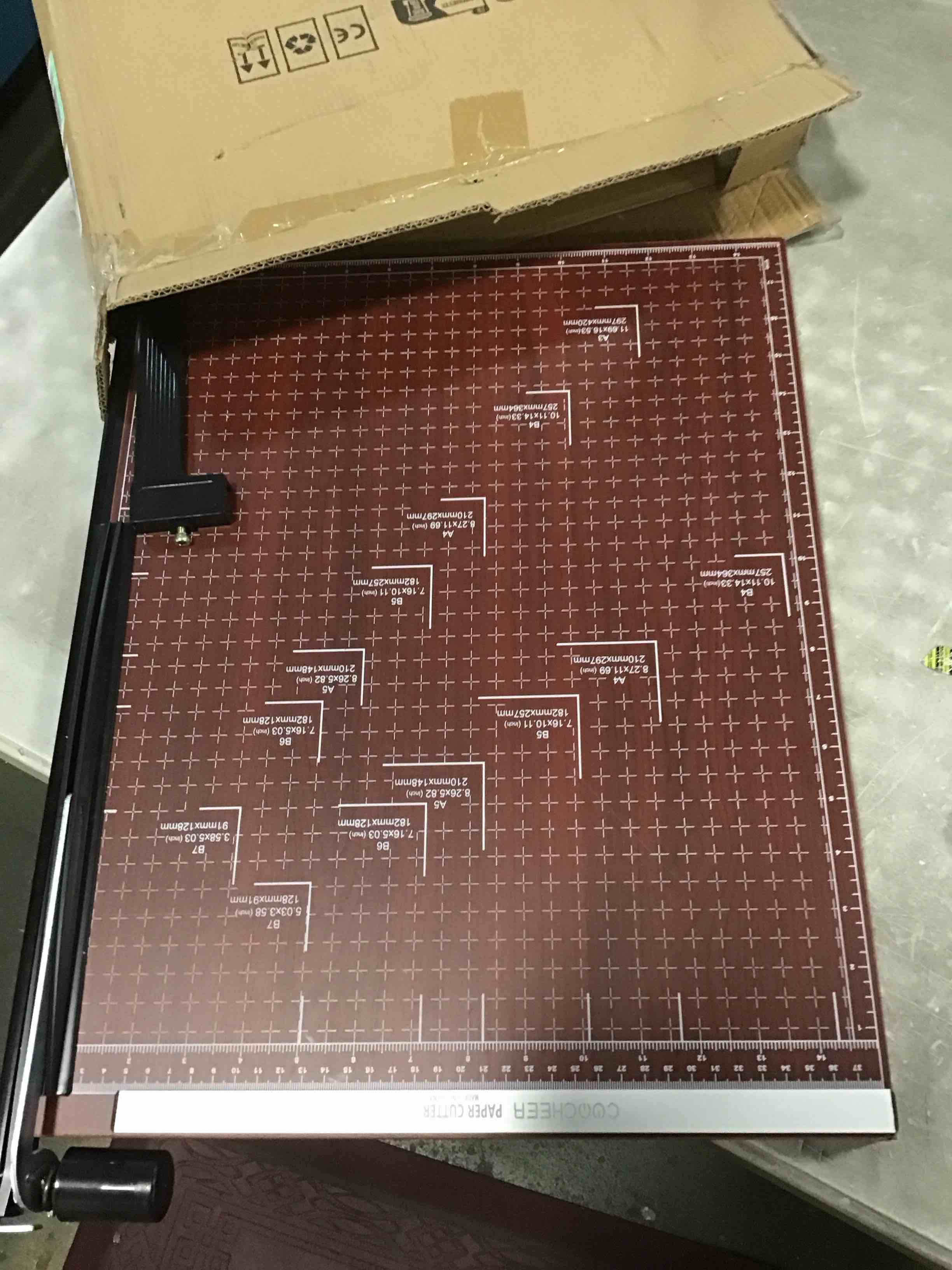 https://s3.amazonaws.com/lotting-images-prod/bidfta/RED6035944_1715599282366.jpeg
