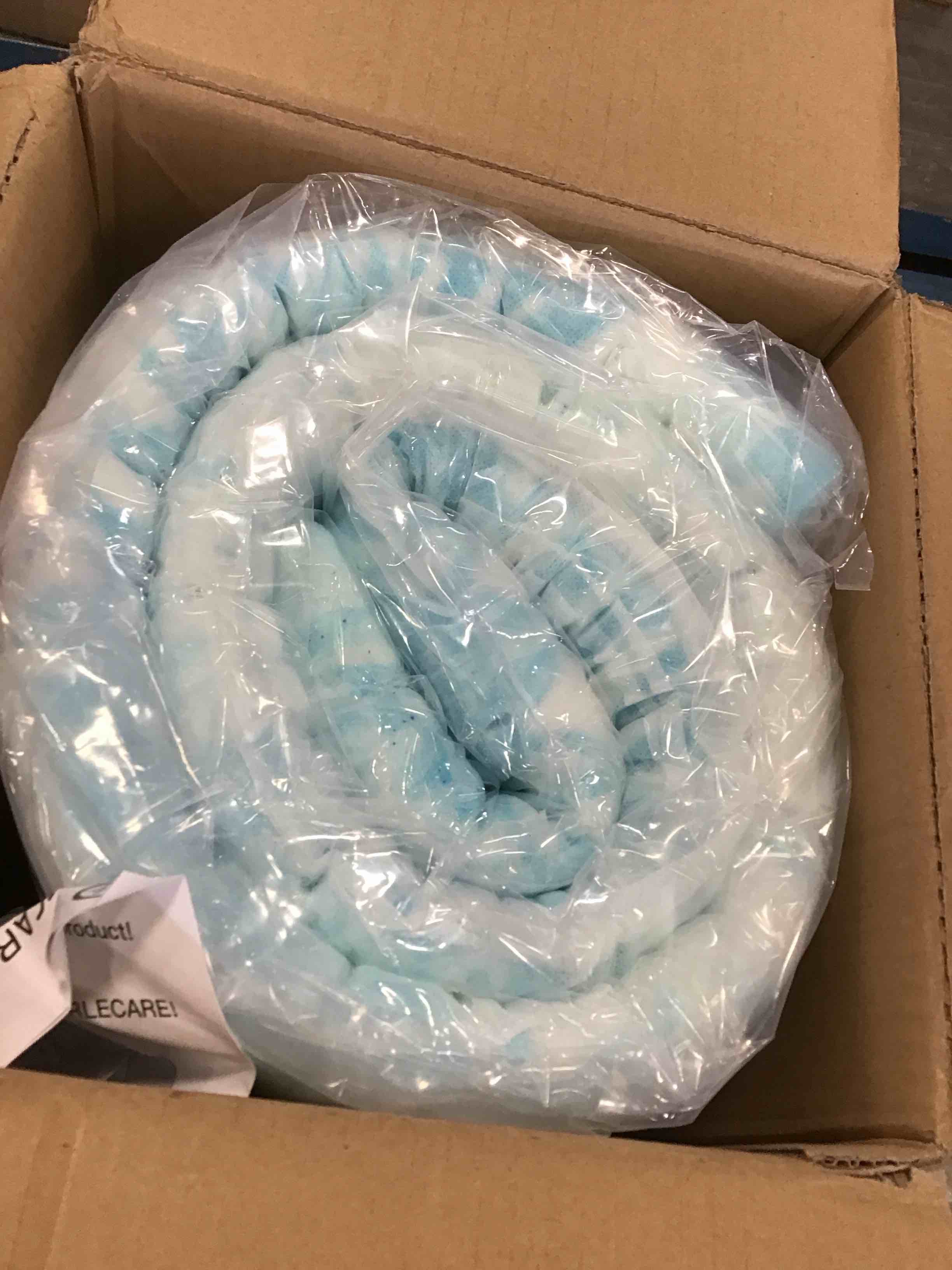 https://s3.amazonaws.com/lotting-images-prod/bidfta/RED6036109_1715622131516.jpeg