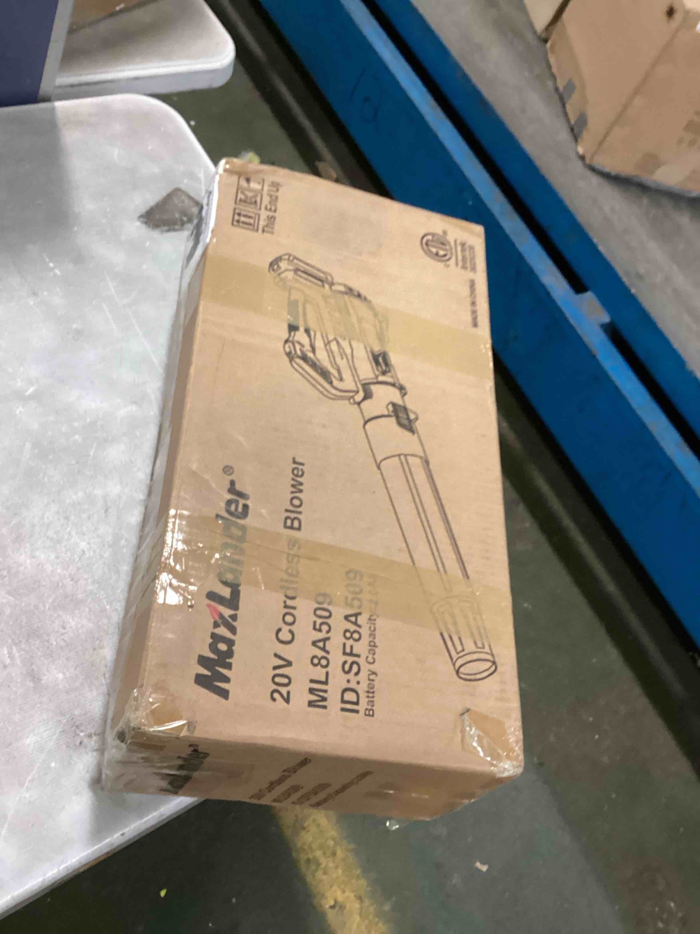 https://s3.amazonaws.com/lotting-images-prod/bidfta/RED6037997_1715007500326.jpeg