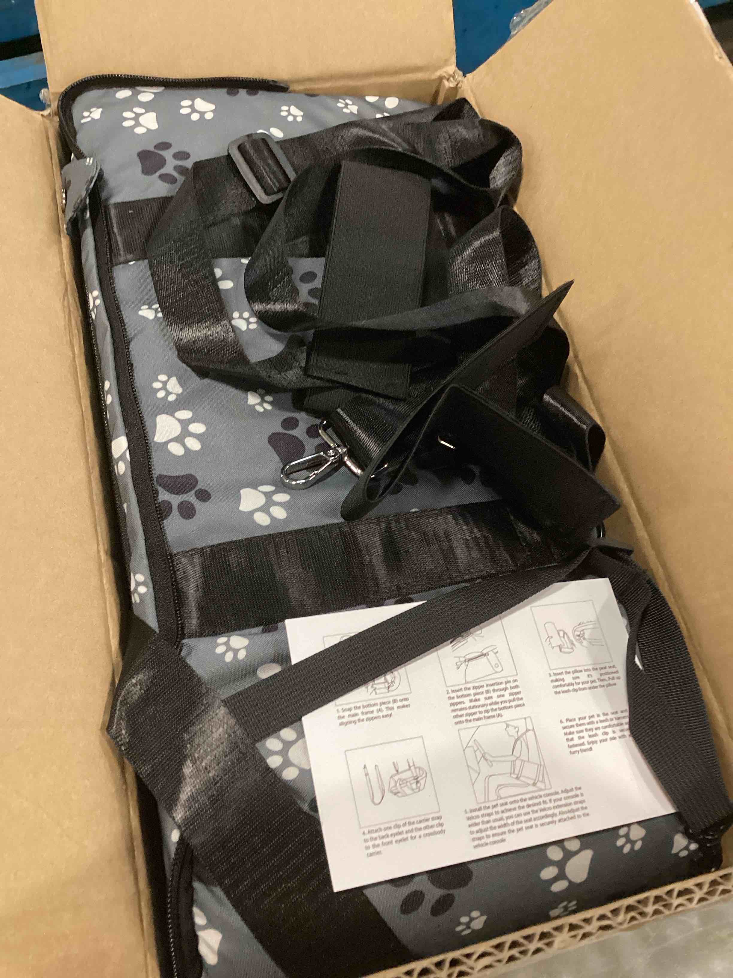 https://s3.amazonaws.com/lotting-images-prod/bidfta/RED6038248_1715085083979.jpeg