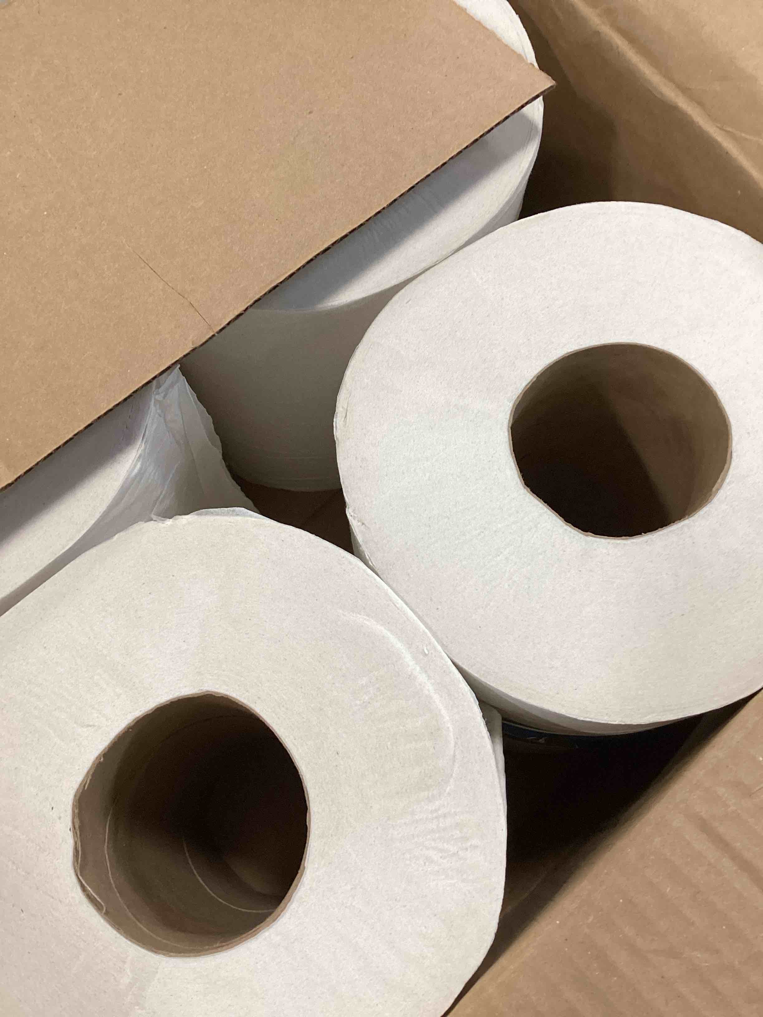 Tork Centerfeed Paper Towel White M2, High Absorbency, 6 x 610 Sheets, 121202