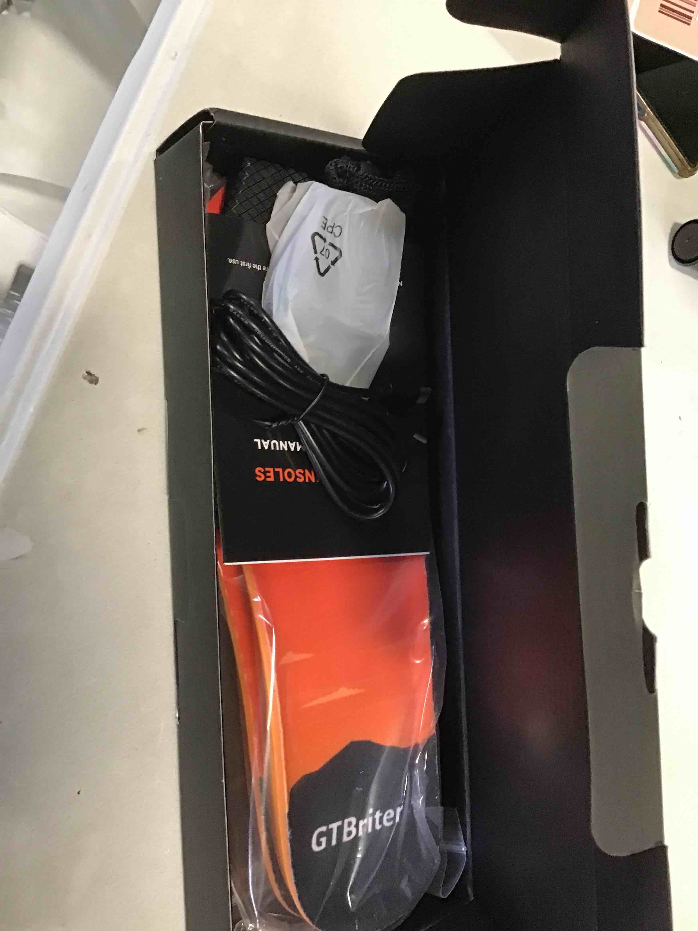 https://s3.amazonaws.com/lotting-images-prod/bidfta/RED6039533_1714589731127.jpeg