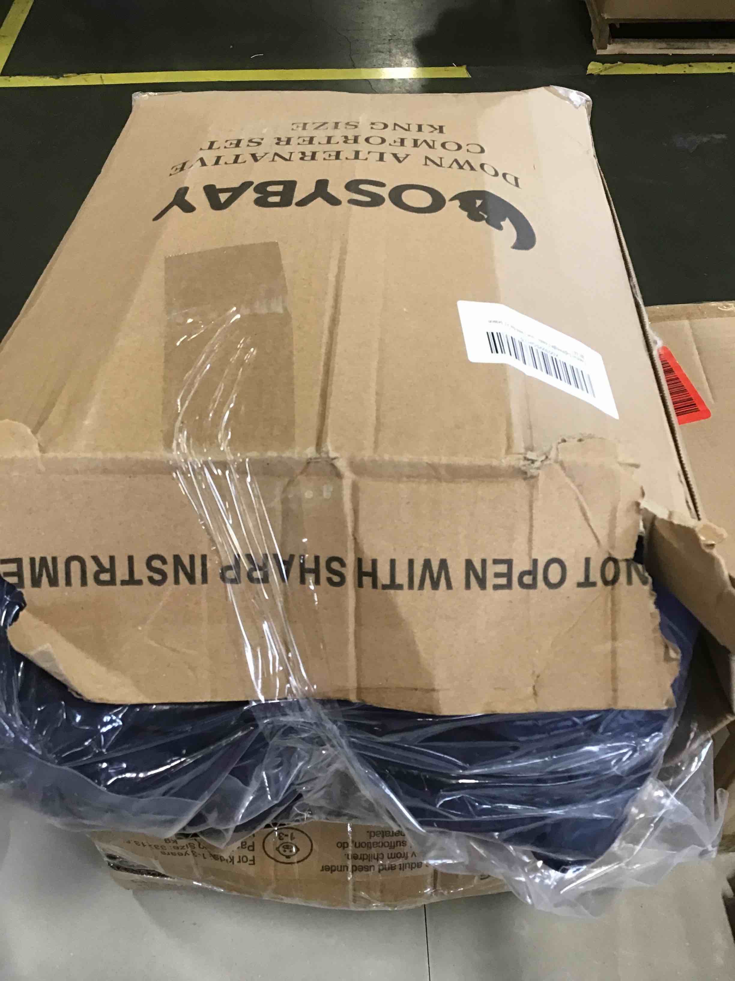 https://s3.amazonaws.com/lotting-images-prod/bidfta/RED6040193_1714749040517.jpeg