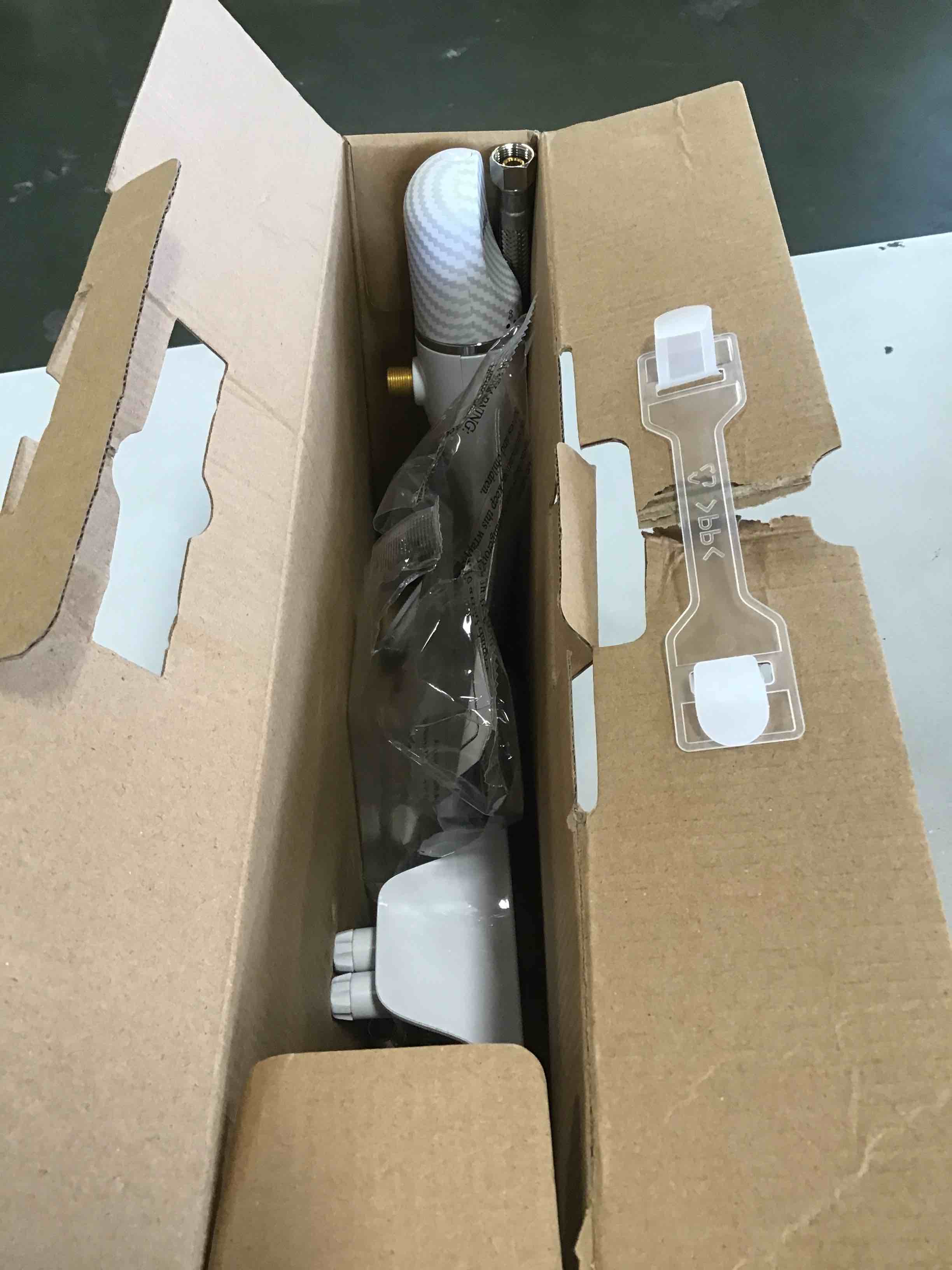 https://s3.amazonaws.com/lotting-images-prod/bidfta/RED6040238_1714751411843.jpeg