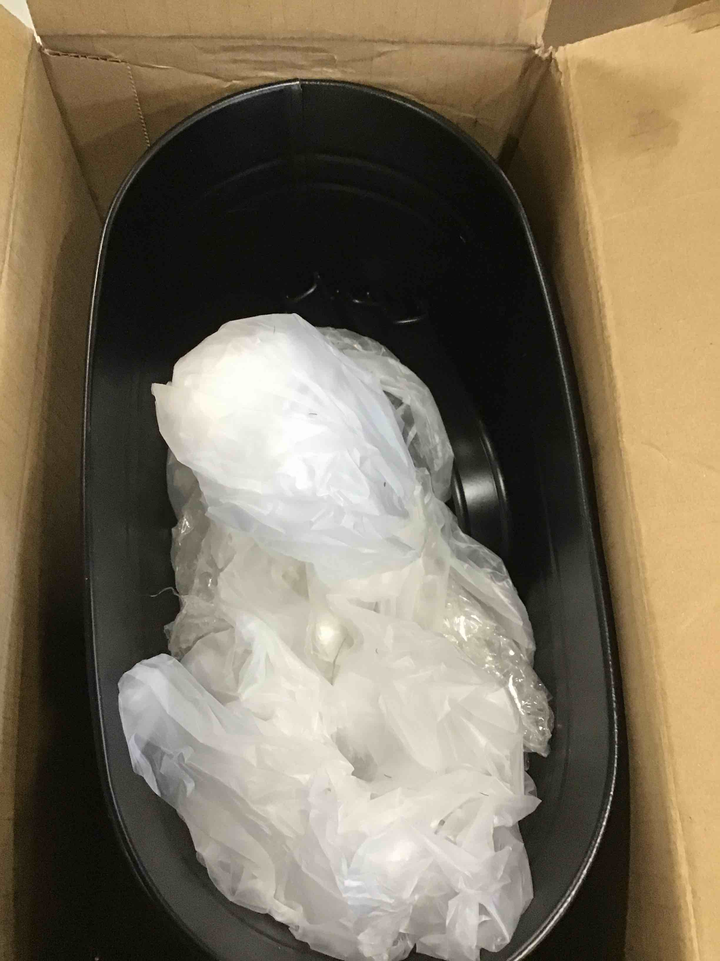 https://s3.amazonaws.com/lotting-images-prod/bidfta/RED6040256_1714755582238.jpeg
