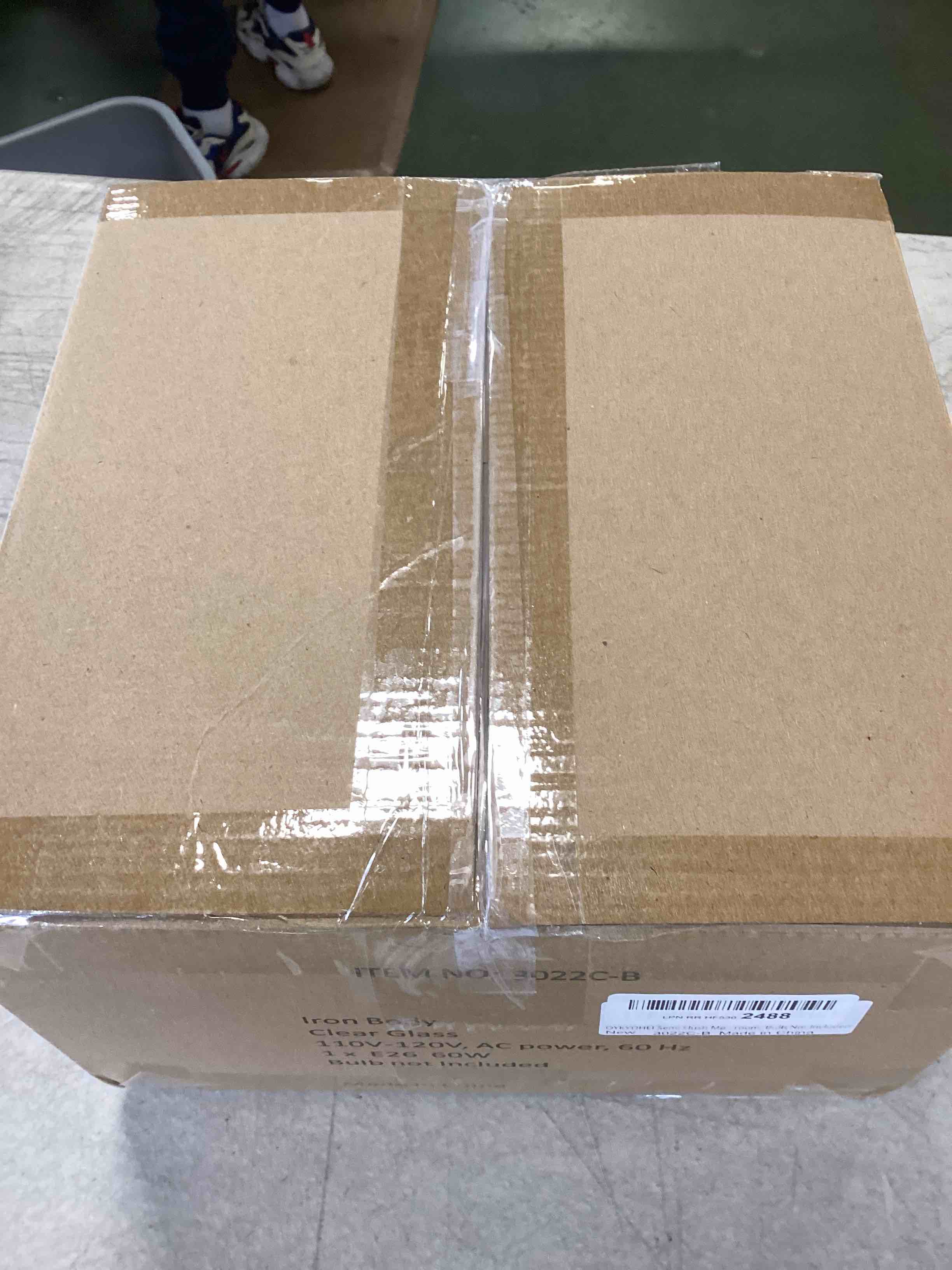 https://s3.amazonaws.com/lotting-images-prod/bidfta/RED6041709_1714583035562.jpeg