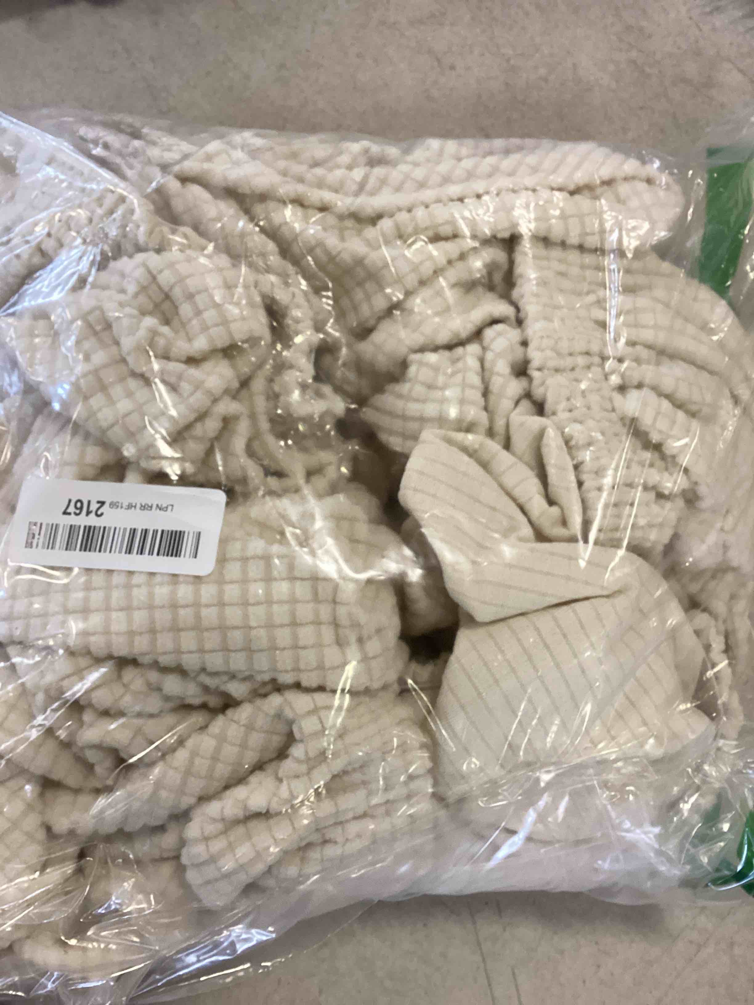 https://s3.amazonaws.com/lotting-images-prod/bidfta/RED6041757_1714588902828.jpeg