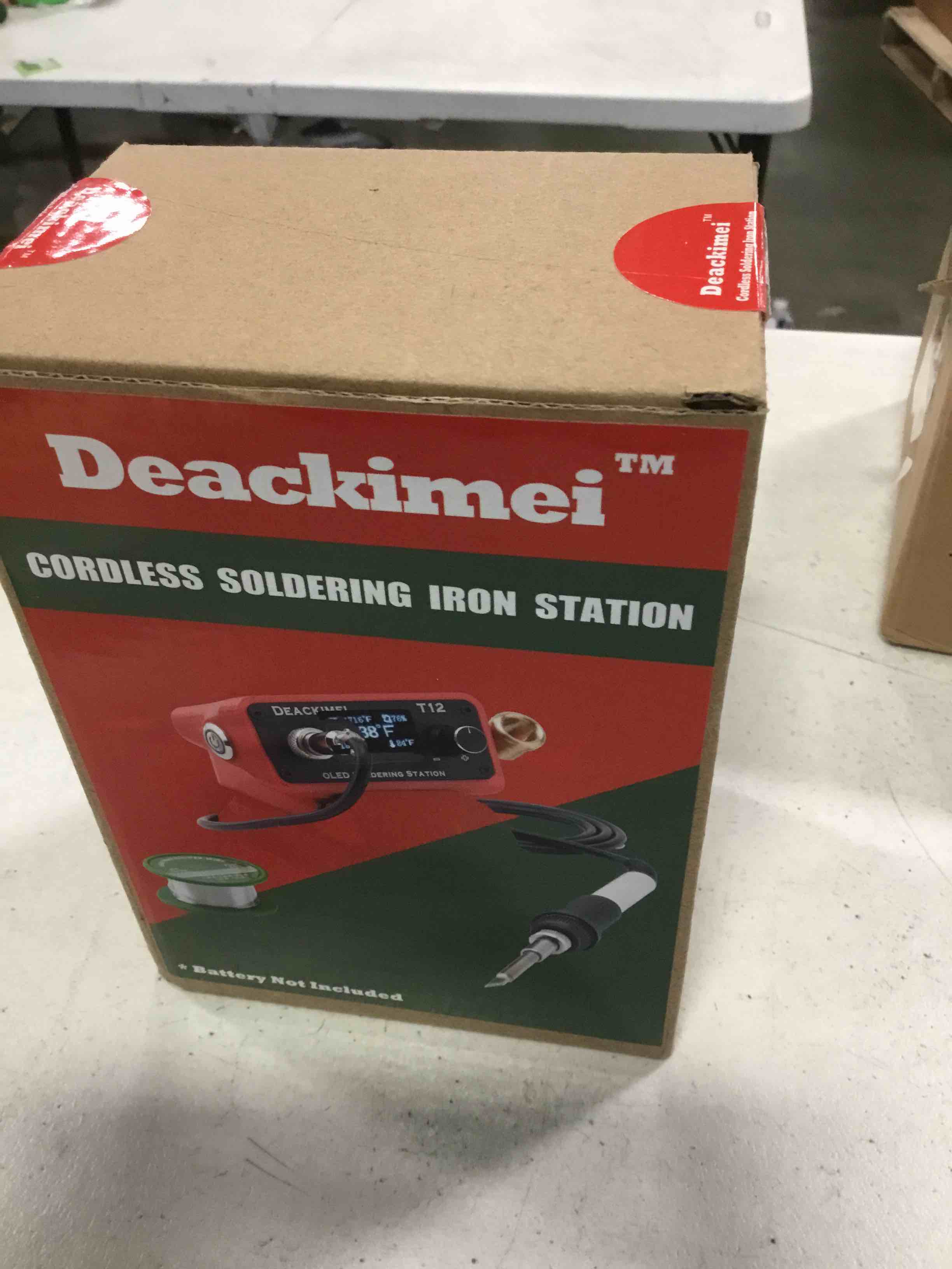 https://s3.amazonaws.com/lotting-images-prod/bidfta/RED6044576_1709902851011.jpeg