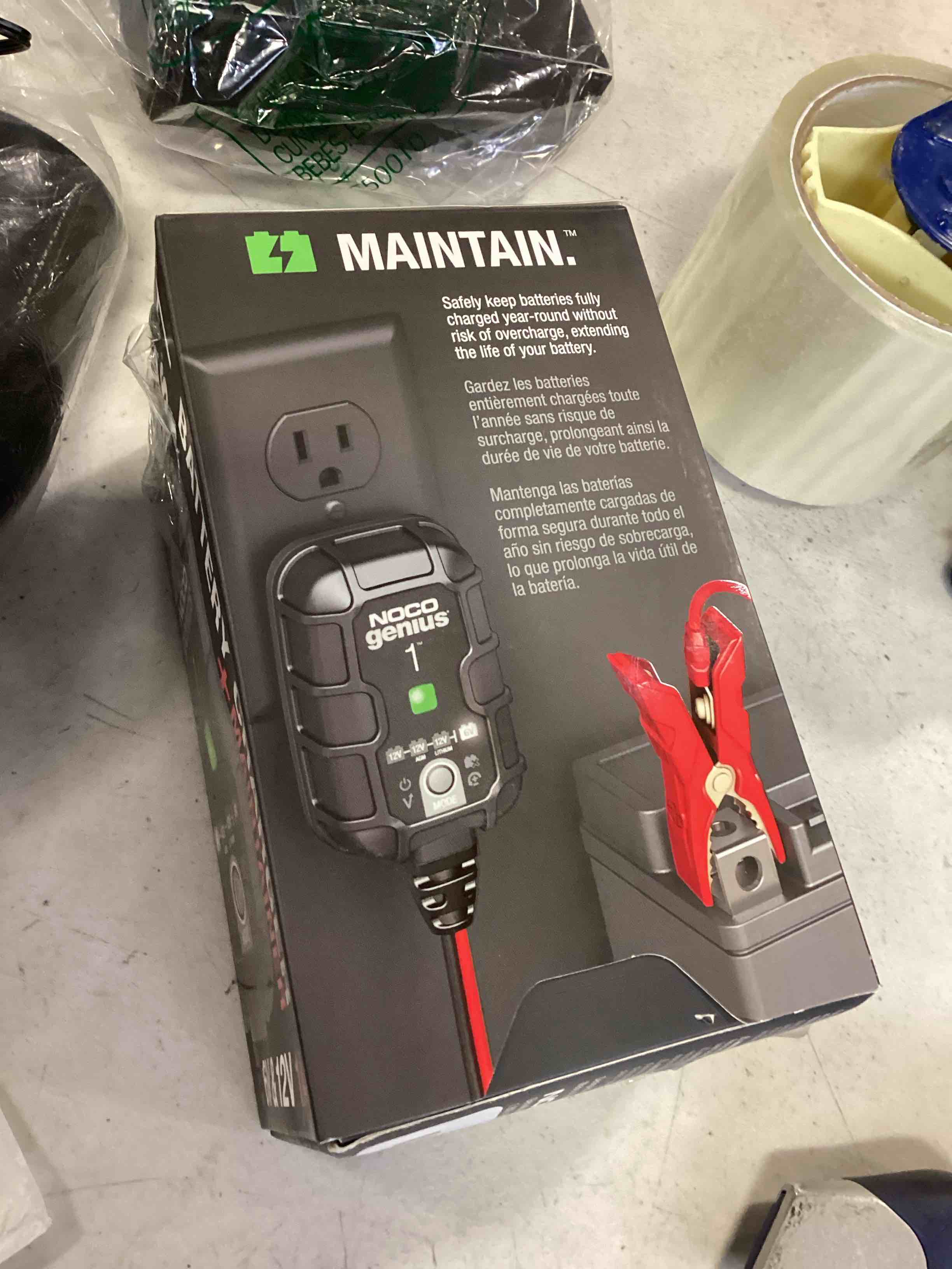 https://s3.amazonaws.com/lotting-images-prod/bidfta/RED6044683_1709920828703.jpeg