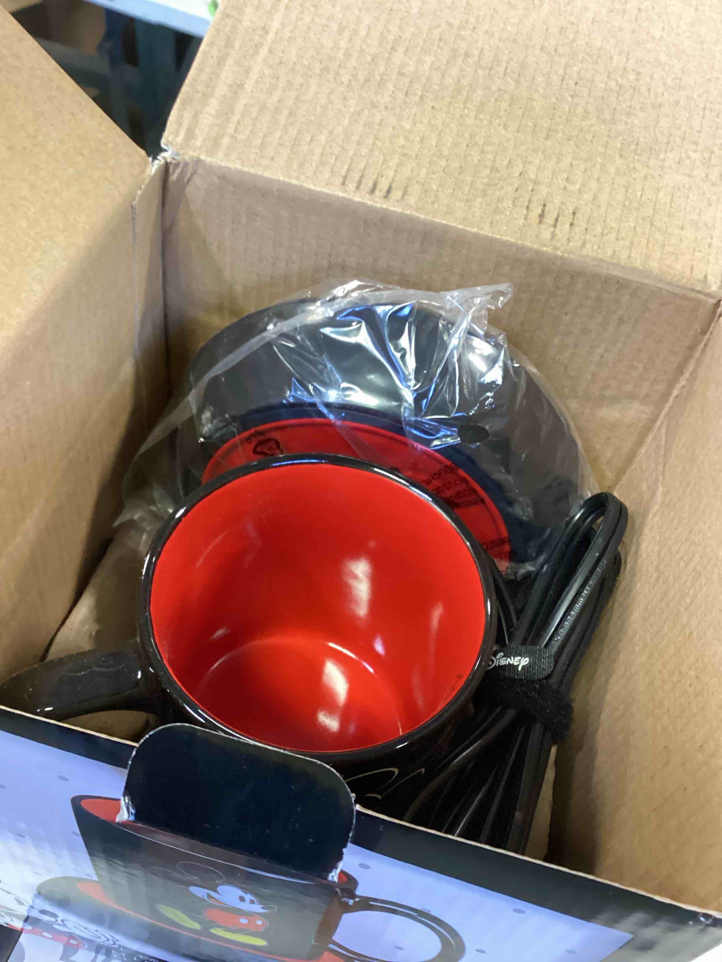 https://s3.amazonaws.com/lotting-images-prod/bidfta/RED6045010_1710254847891.jpeg