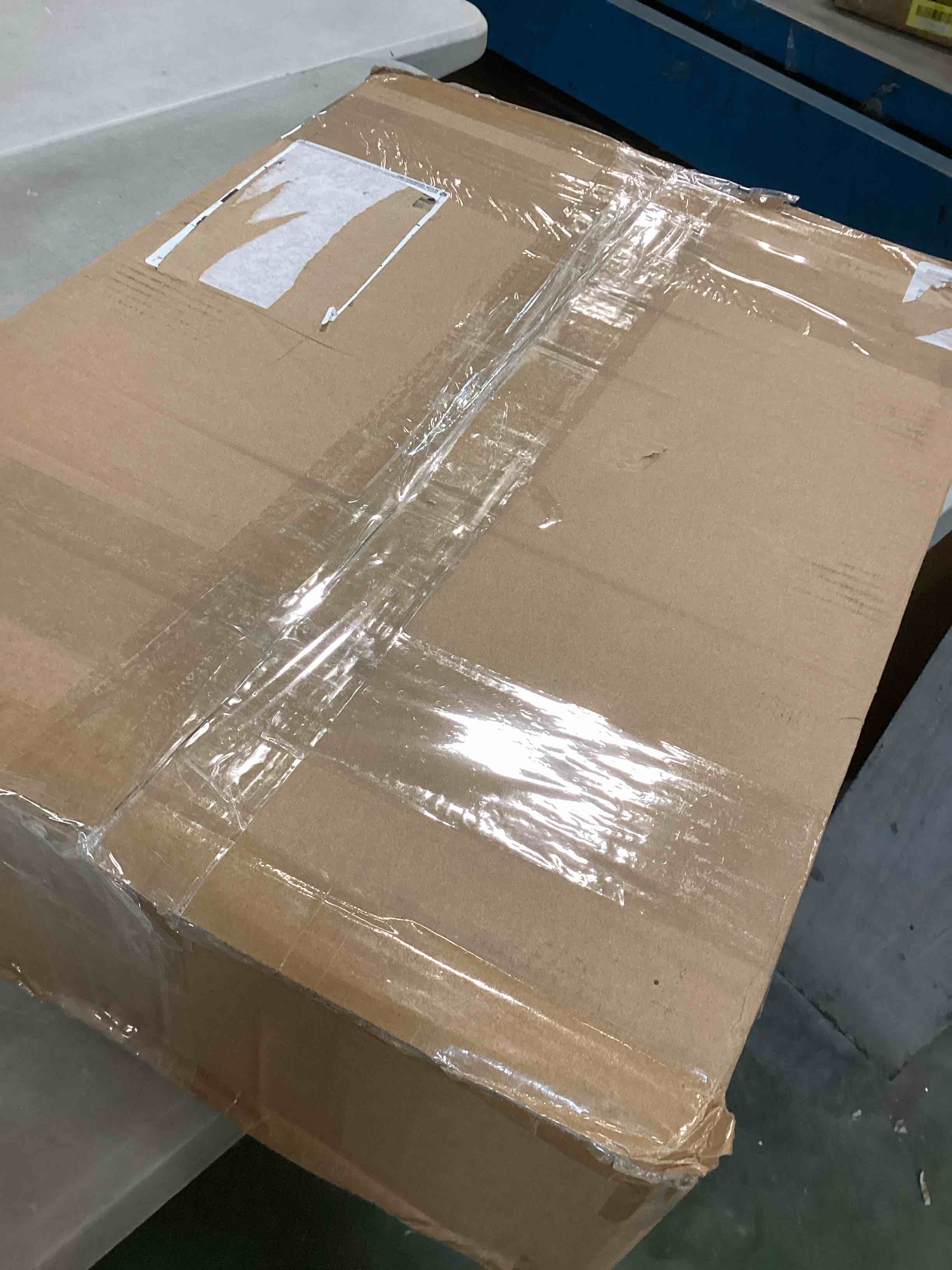 https://s3.amazonaws.com/lotting-images-prod/bidfta/RED6045575_1709312028573.jpeg