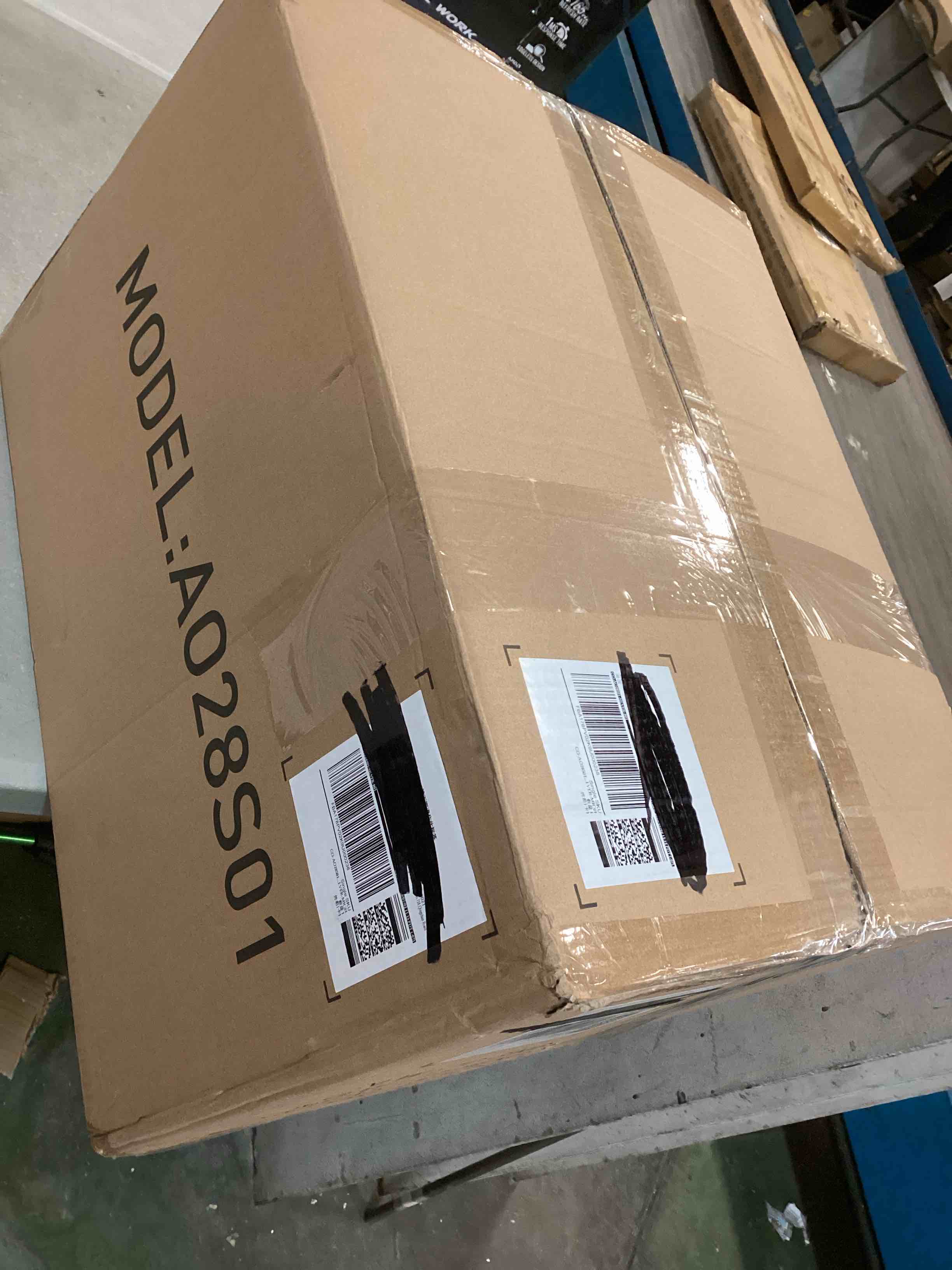 https://s3.amazonaws.com/lotting-images-prod/bidfta/RED6045584_1709316520721.jpeg
