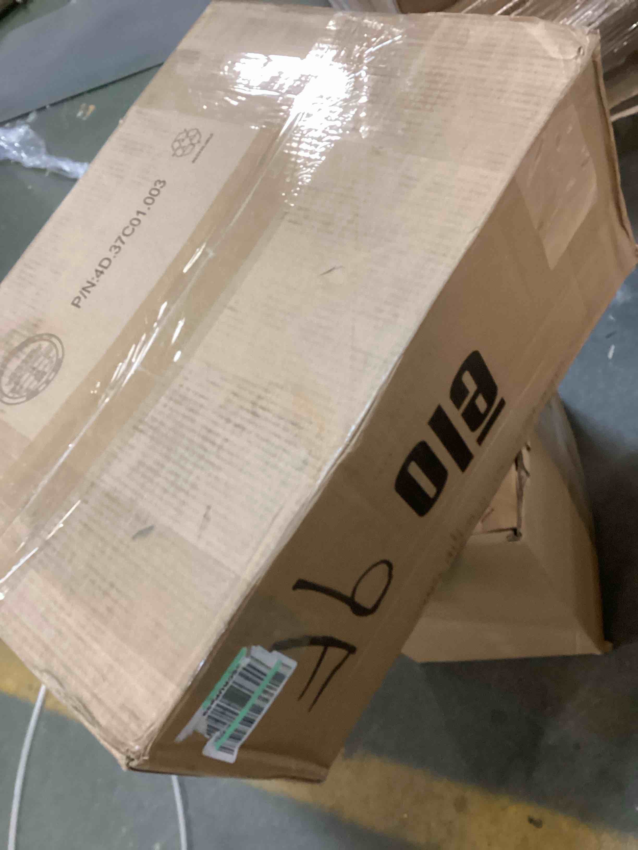https://s3.amazonaws.com/lotting-images-prod/bidfta/RED6045648_1709326240129.jpeg