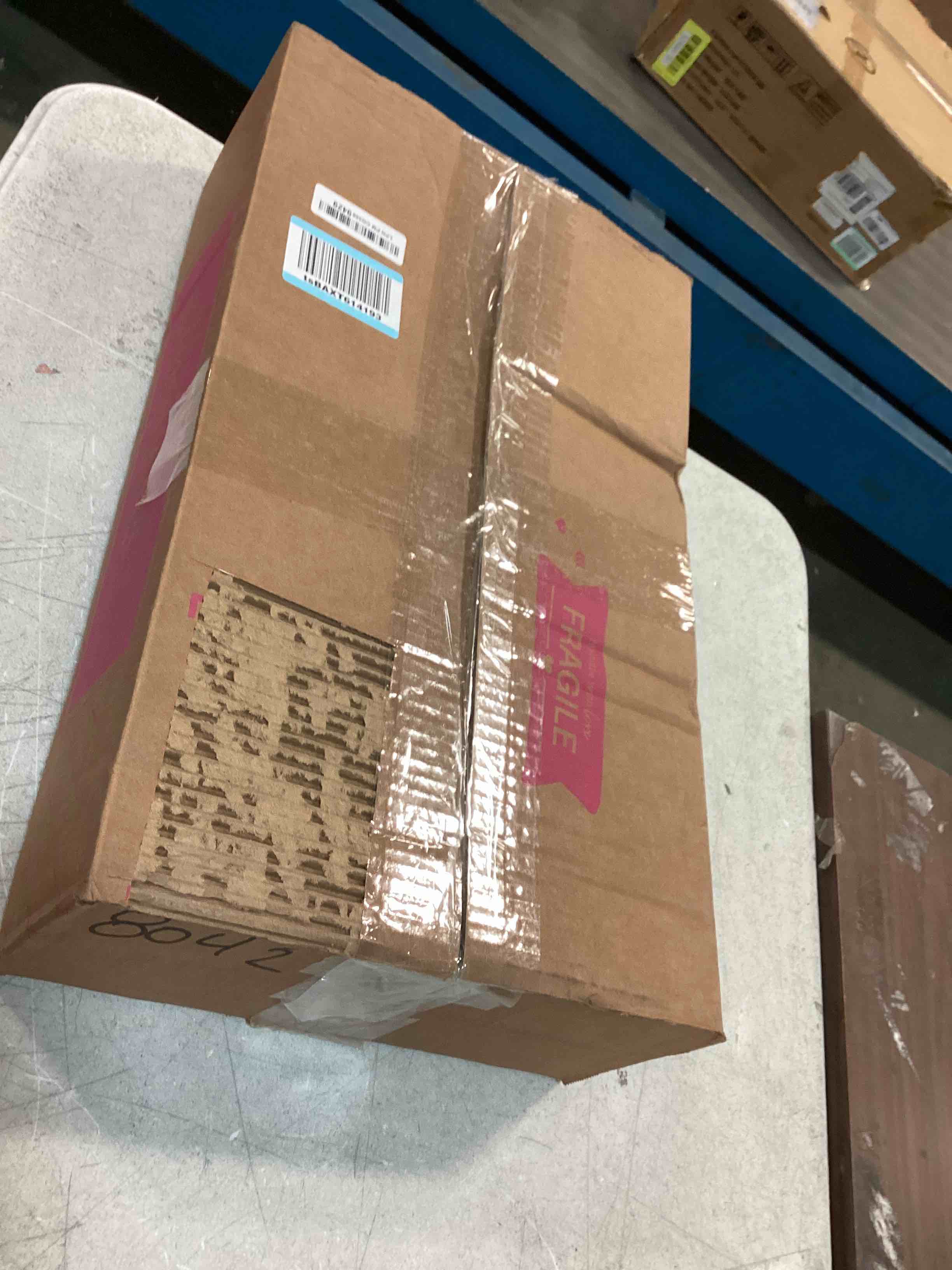 https://s3.amazonaws.com/lotting-images-prod/bidfta/RED6045692_1709384902603.jpeg