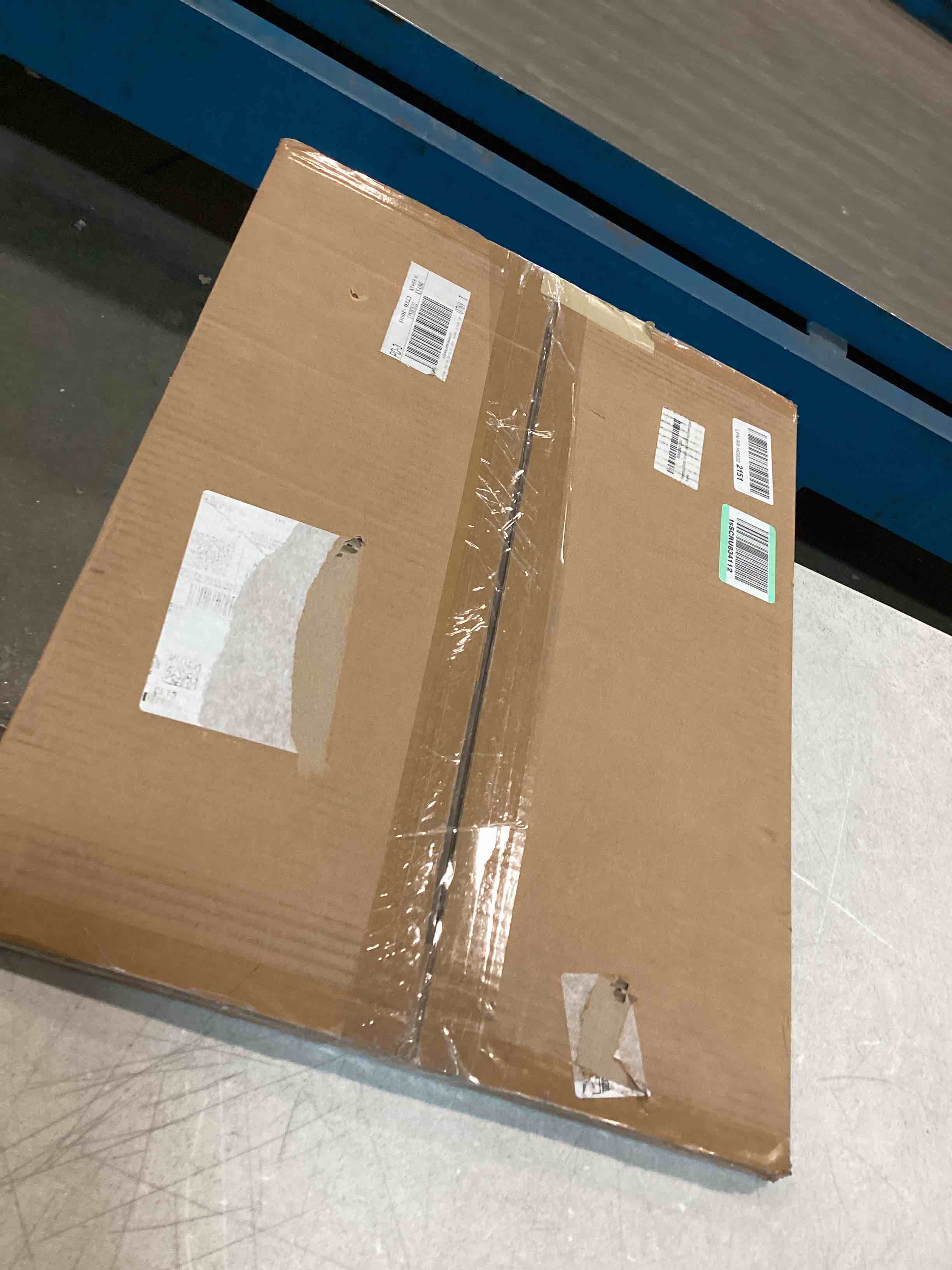 https://s3.amazonaws.com/lotting-images-prod/bidfta/RED6045823_1709404333135.jpeg