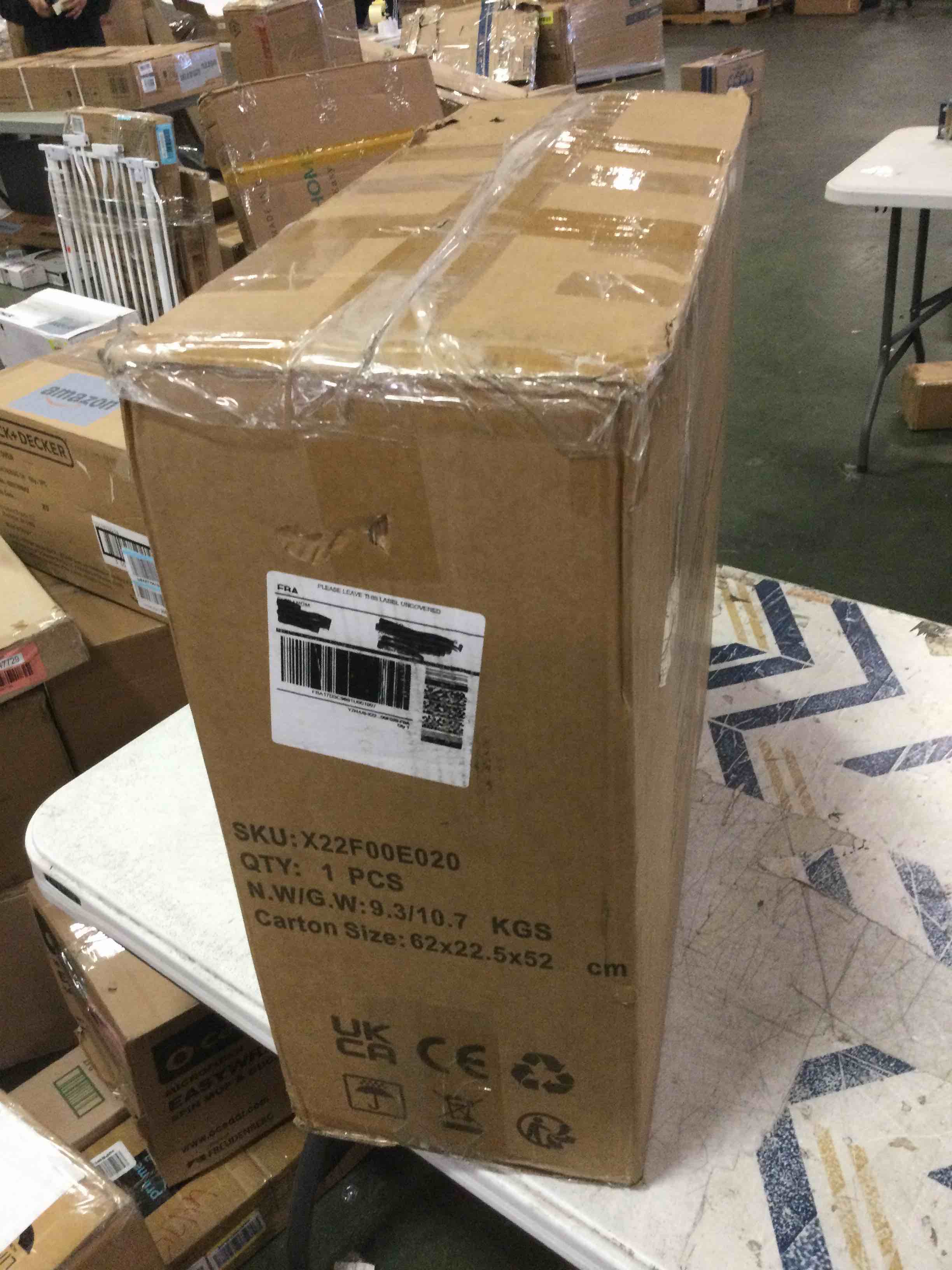 https://s3.amazonaws.com/lotting-images-prod/bidfta/RED6047730_1710956840822.jpeg