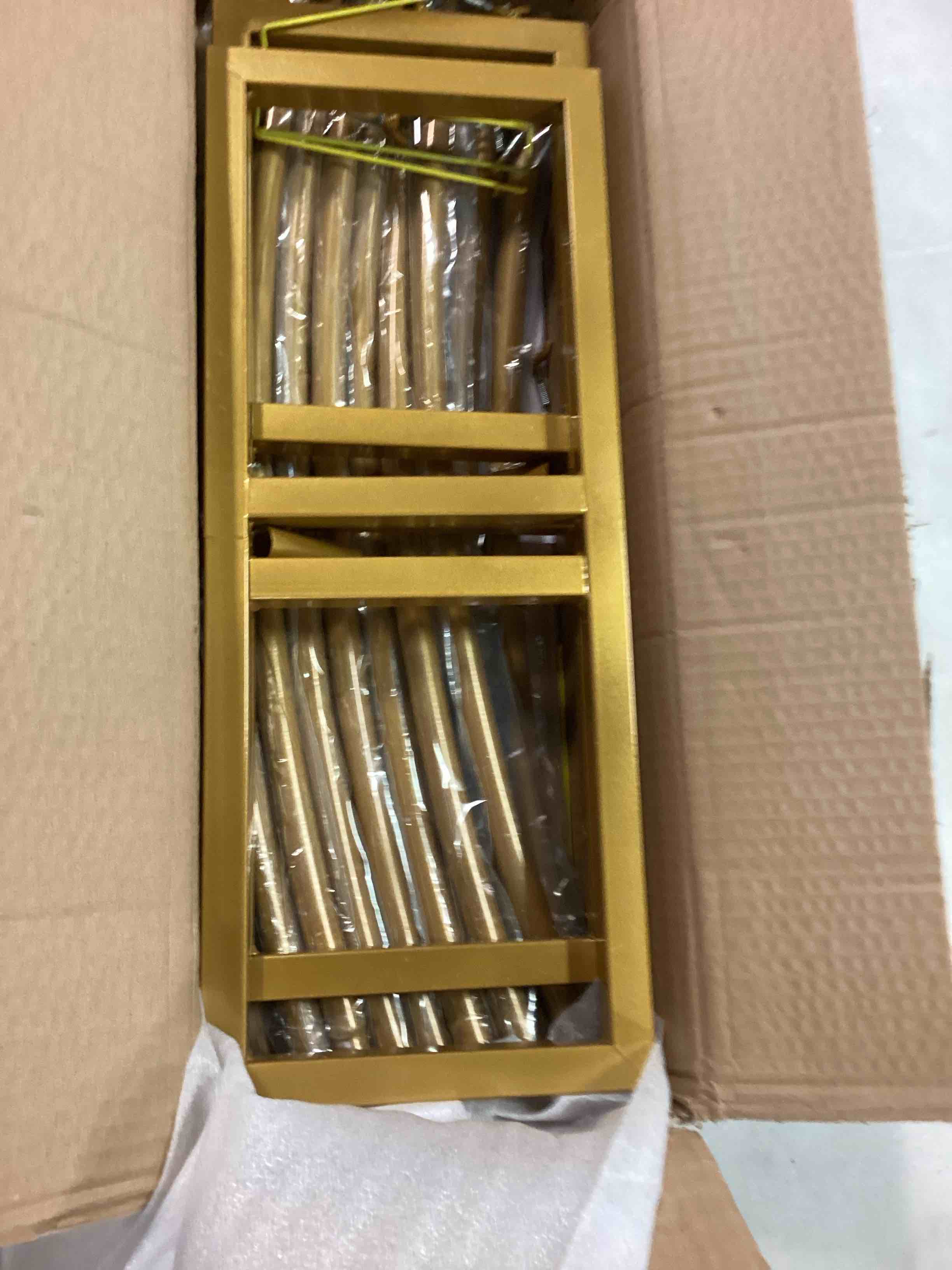 https://s3.amazonaws.com/lotting-images-prod/bidfta/RED6048236_1711648027201.jpeg