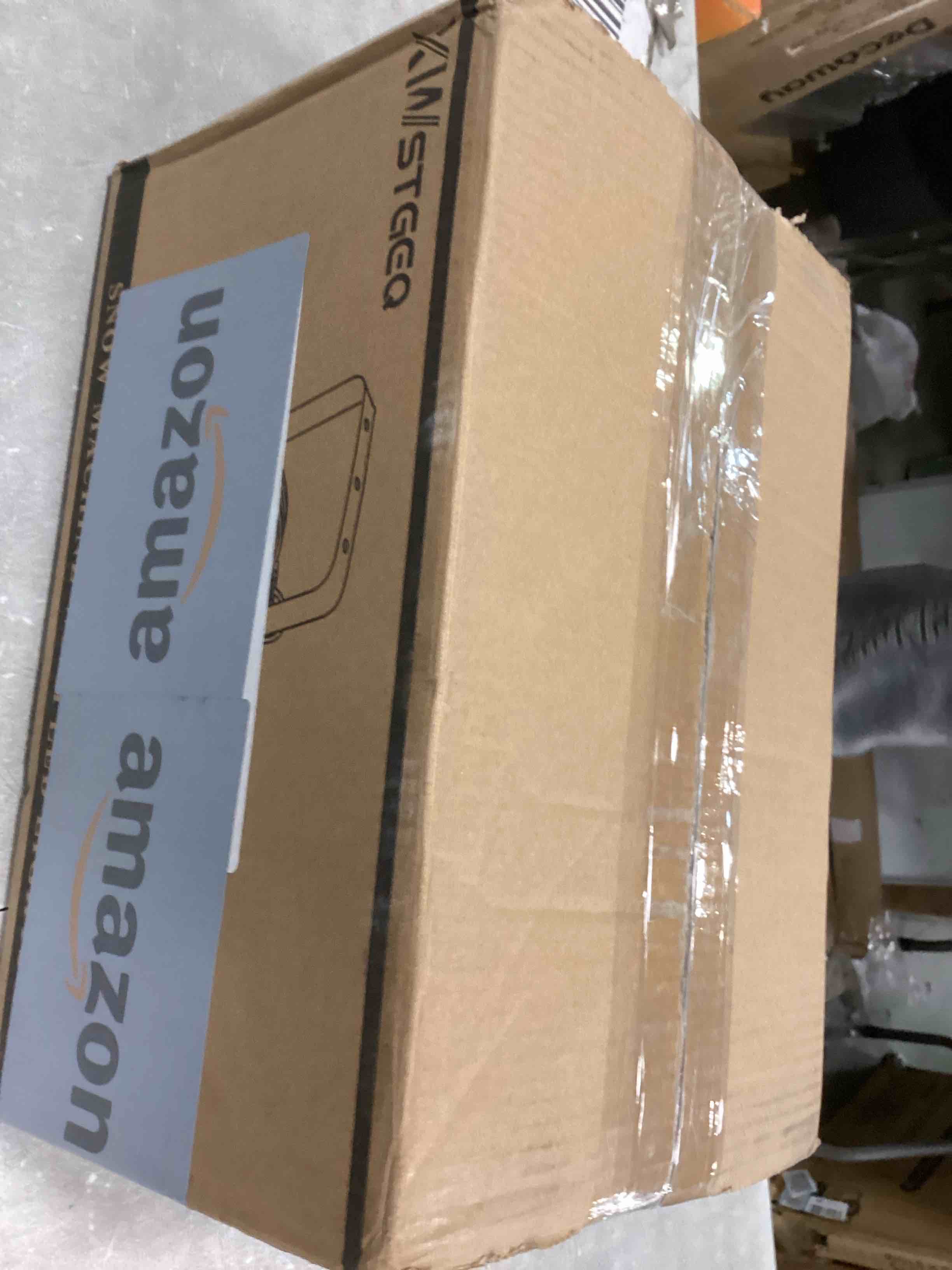 https://s3.amazonaws.com/lotting-images-prod/bidfta/RED6048839_1709902873228.jpeg