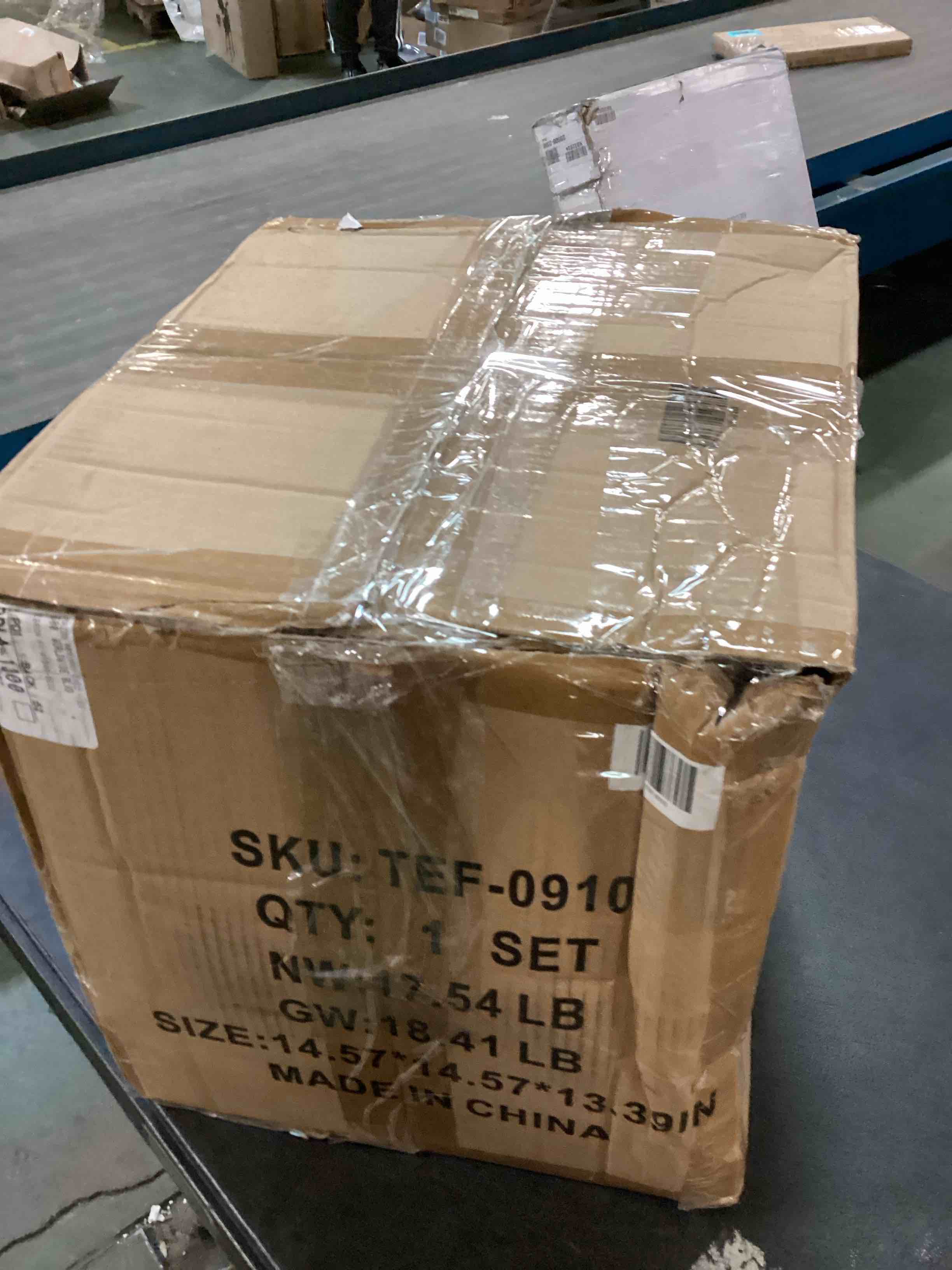 https://s3.amazonaws.com/lotting-images-prod/bidfta/RED6049095_1710157151624.jpeg